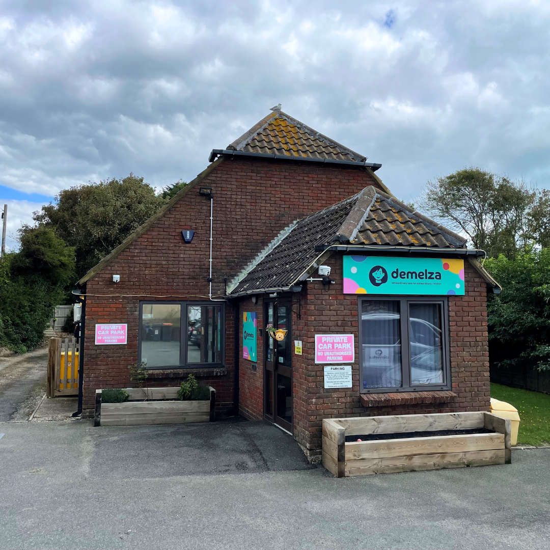 Demelza welcomes local MPs for tour of facilities and to meet staff