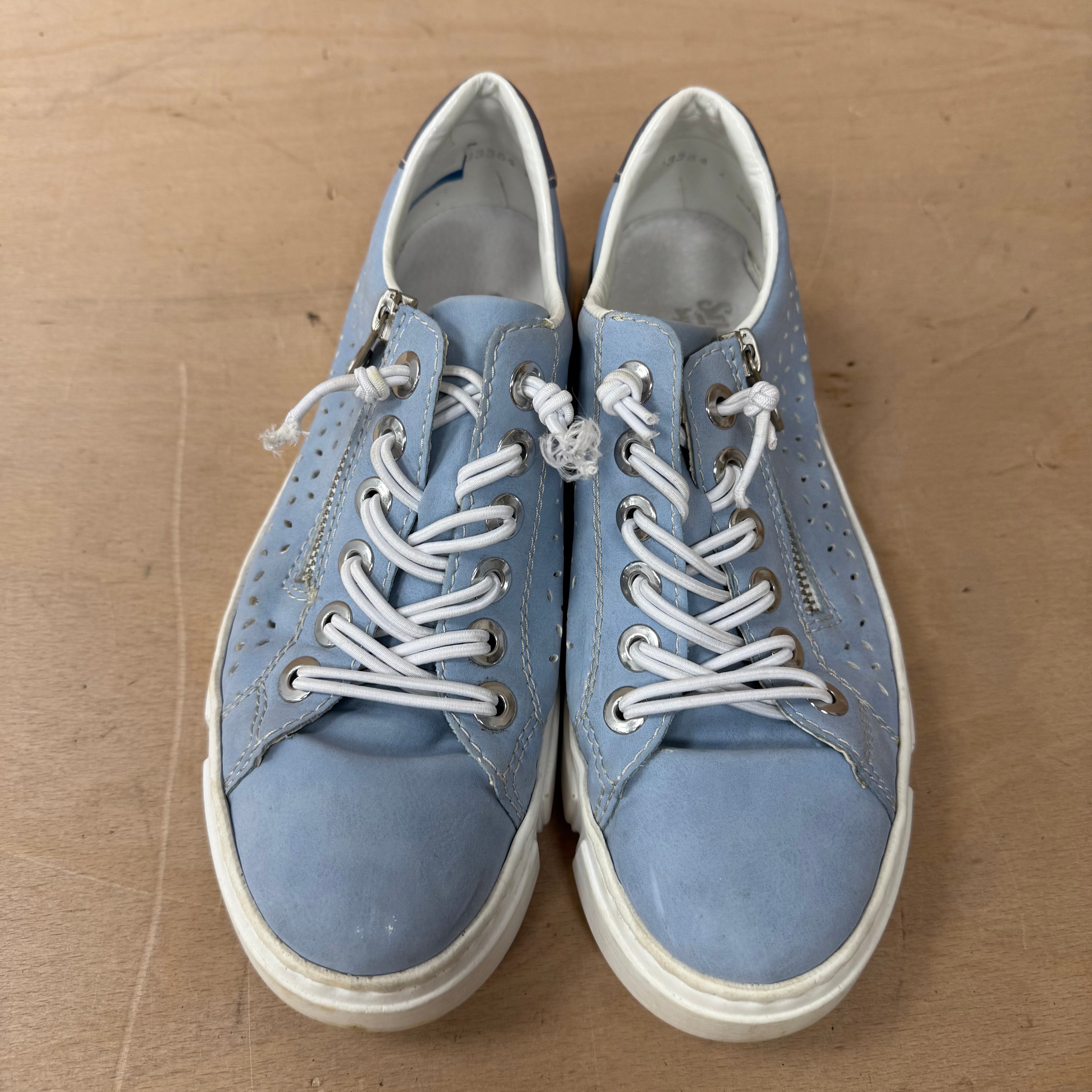 Rieker blue and white zip and lace shoes -size 4
