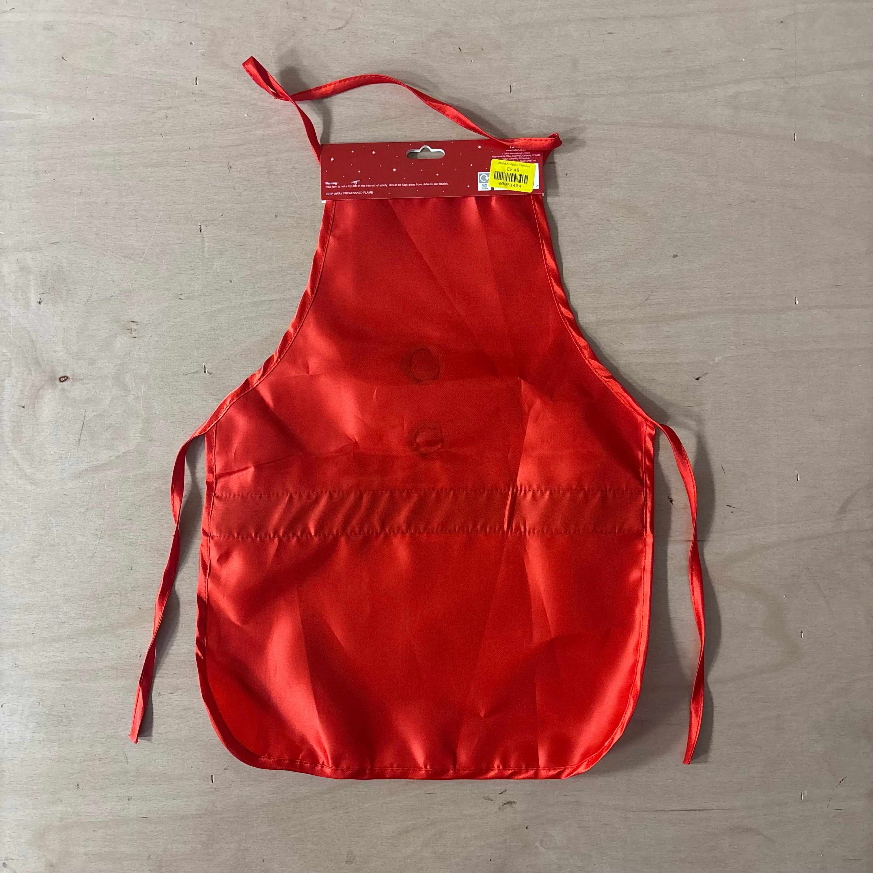 Festive kids wonderland christmas apron santa