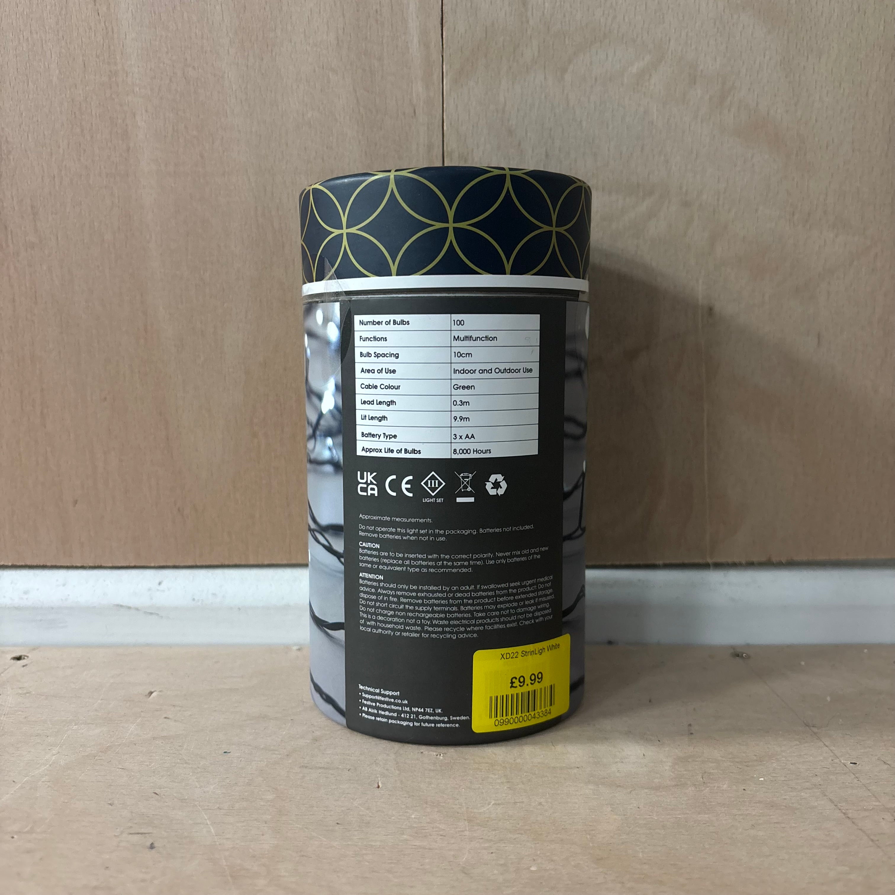 Festive white battery operated string timer lights