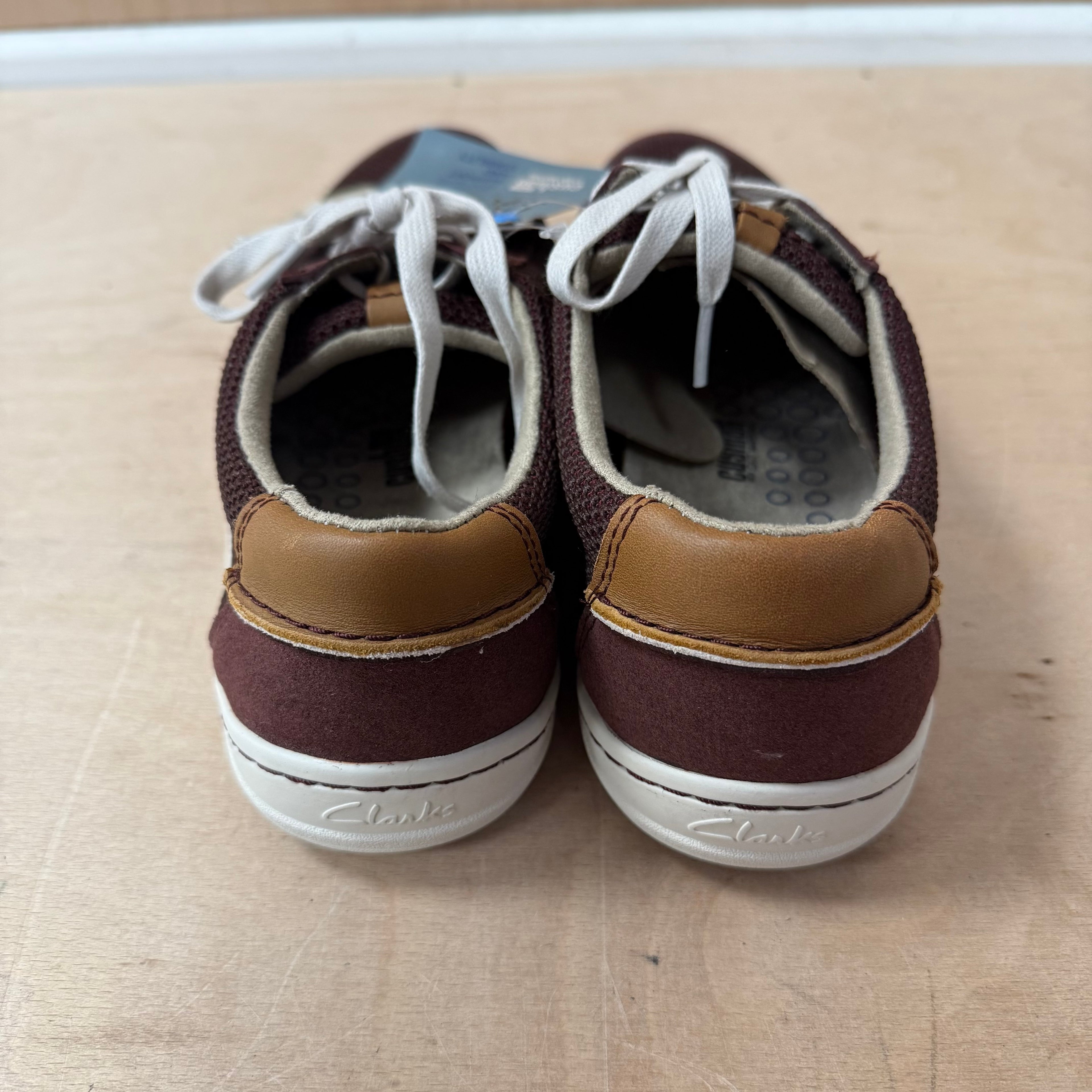 Clarks mapped edge burgundy lace up trainers size 8 UK brand new