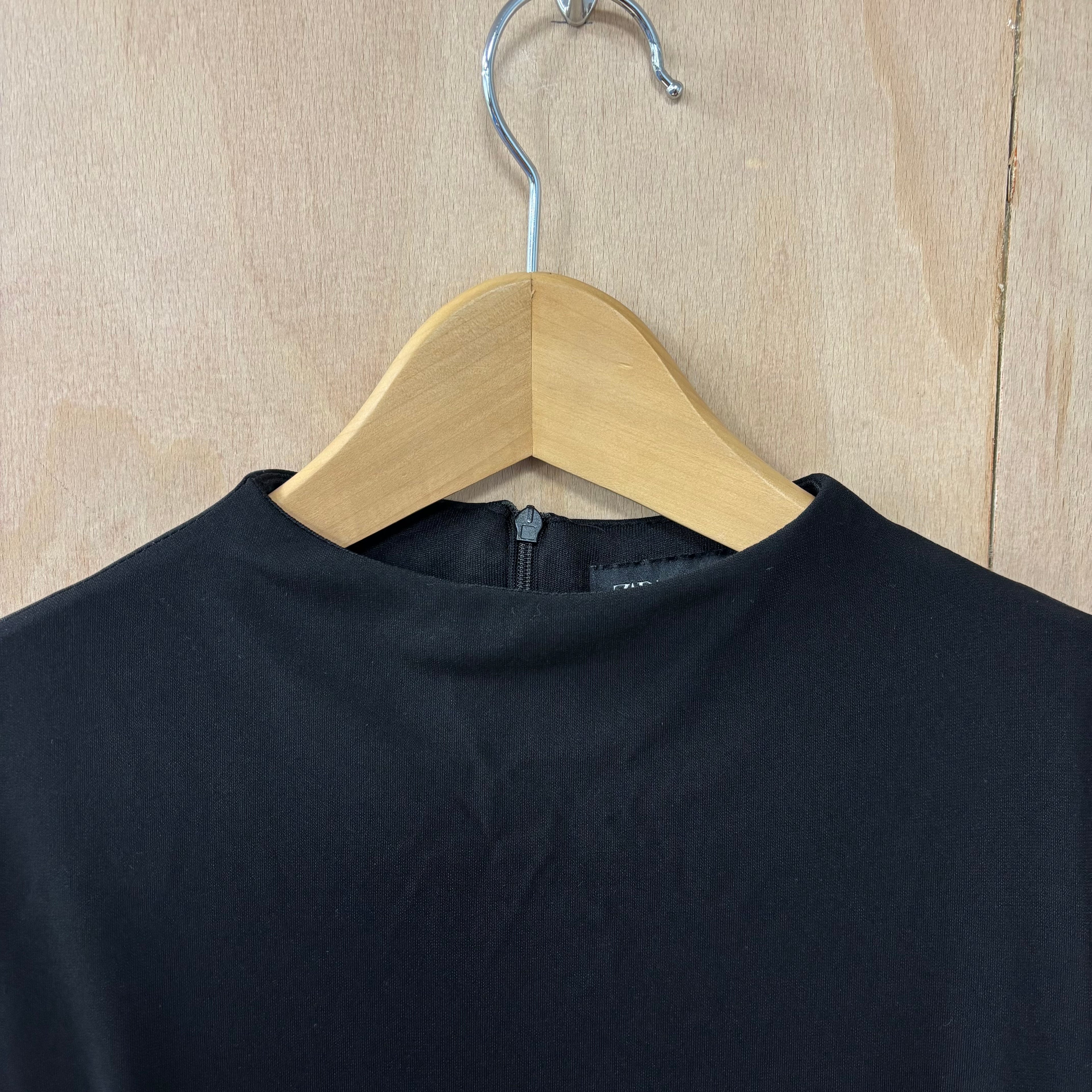 Zara black long-sleeve dress size medium