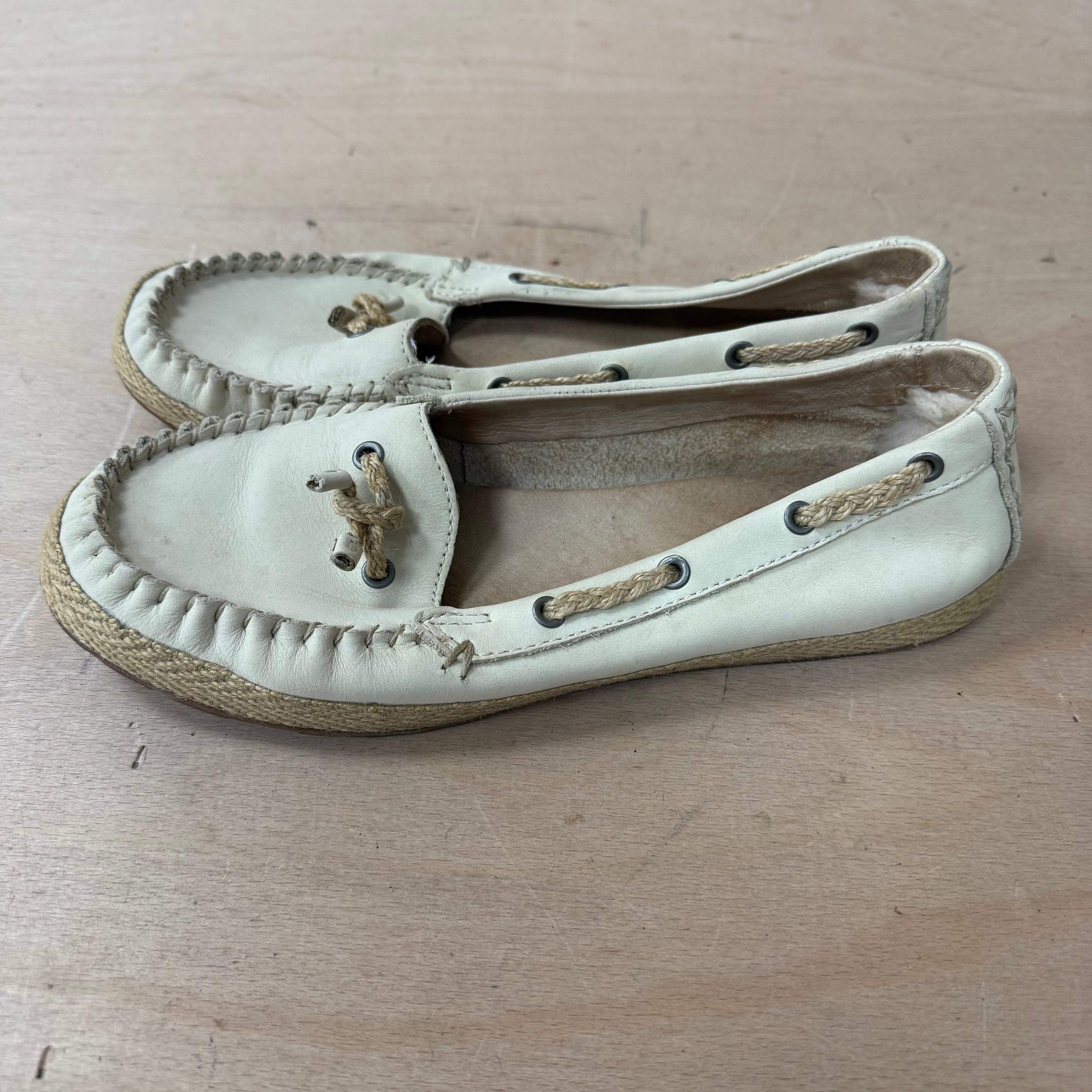 UGG beige loafer boat shoe size 7