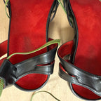 Shellys leather rose detailed circular heels size 6 UK