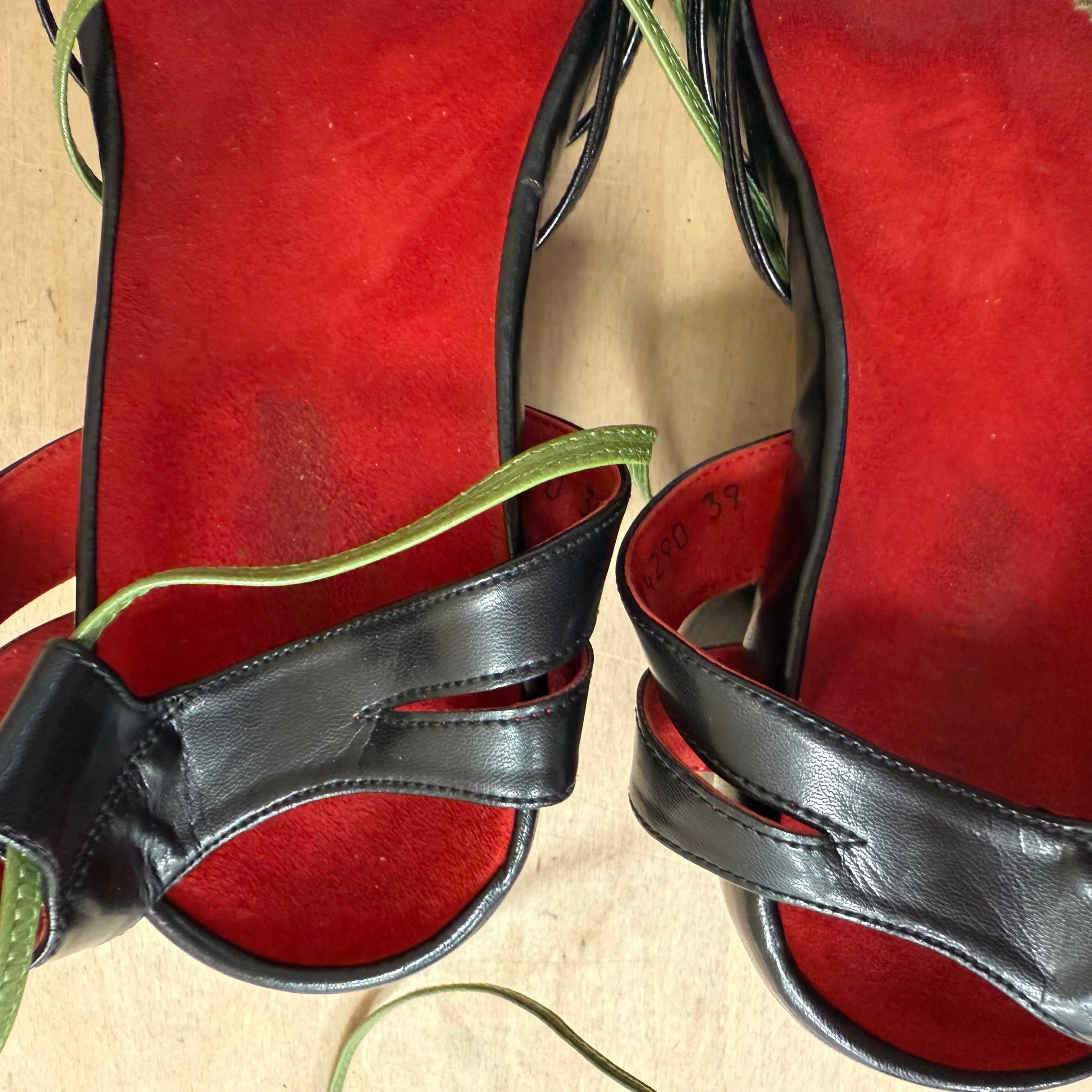 Shellys leather rose detailed circular heels size 6 UK
