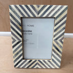 M&S home decorative black & white frames pair 5x7" - 4x6"