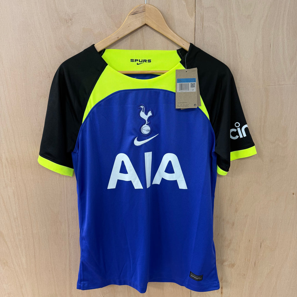Tottenham hotspur nike 22/23 dri fit football shirt size medium