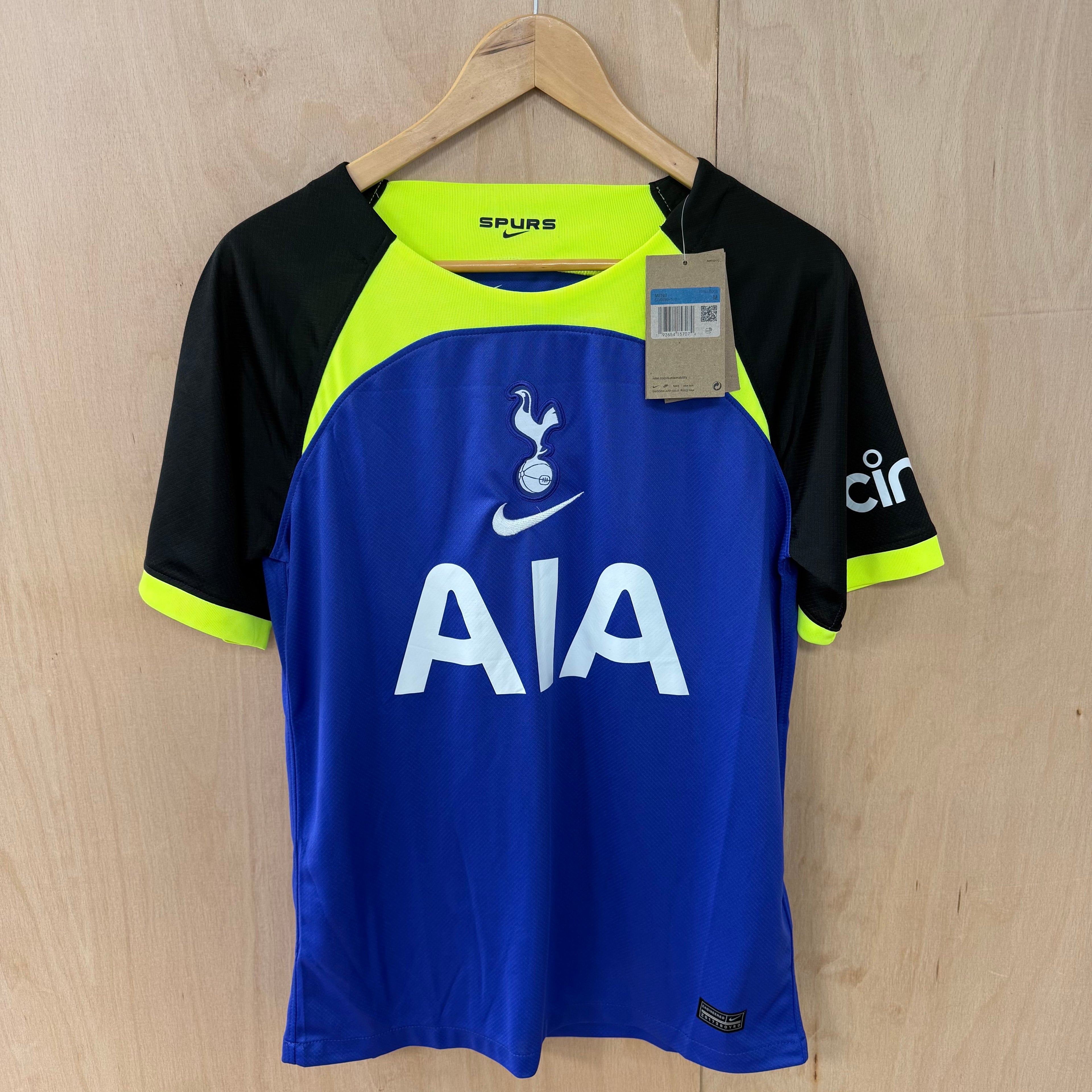 Tottenham hotspur nike 22/23 dri fit football shirt size medium