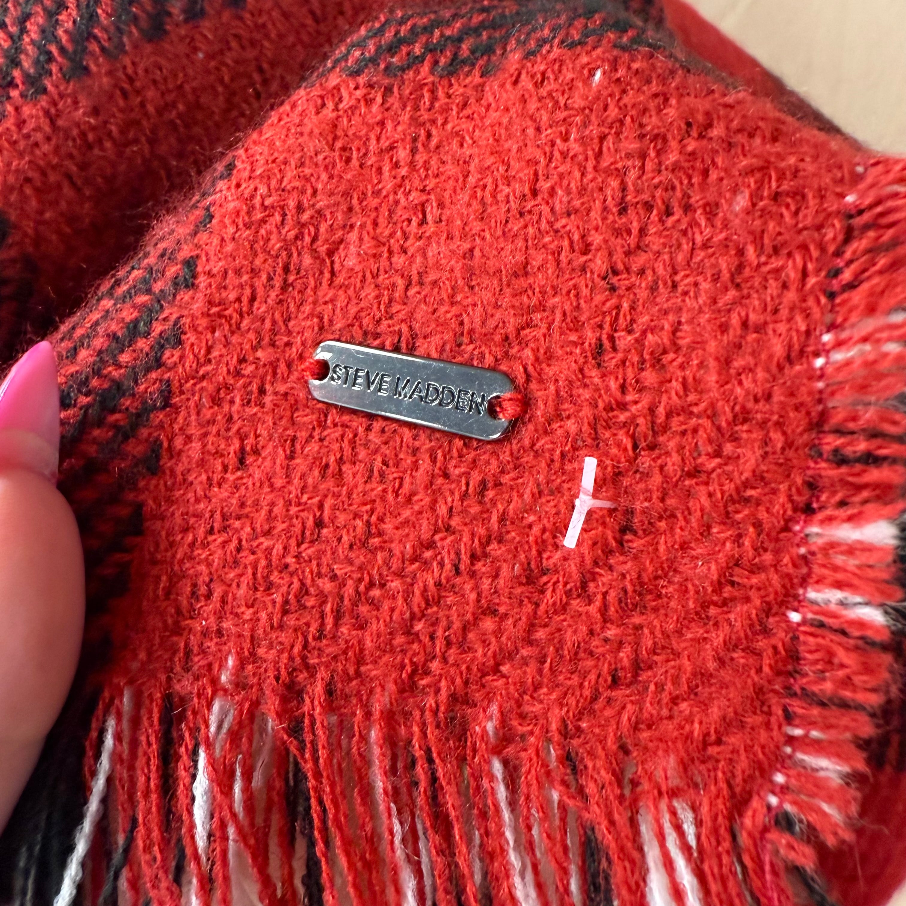 Steve madden houndstooth black and white check scarf