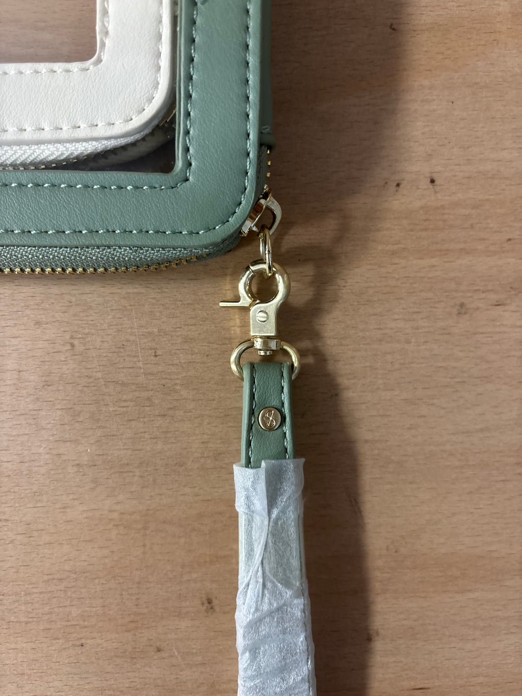 Stackers green and cream clear pouch set