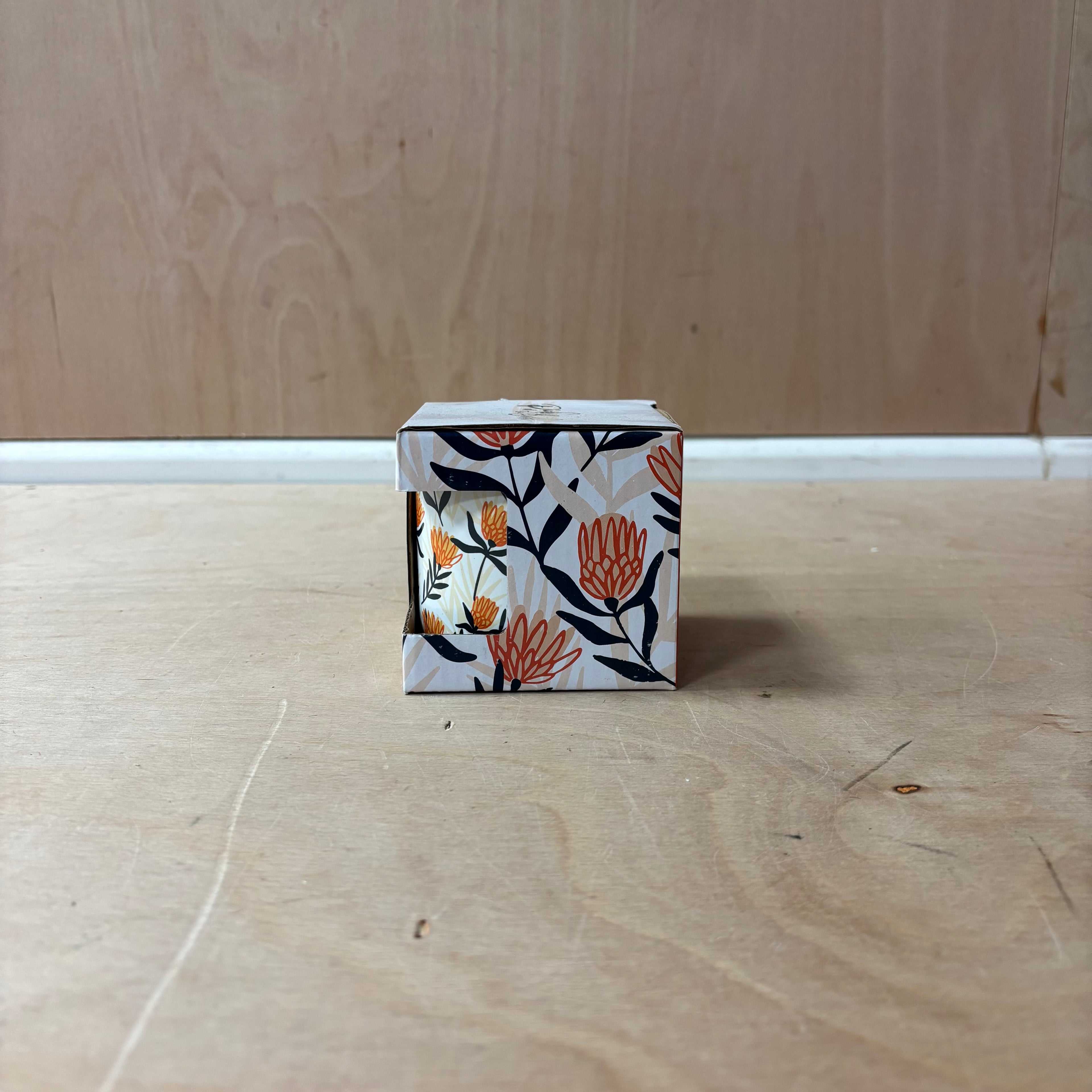 Protea ceramic indoor plant pot