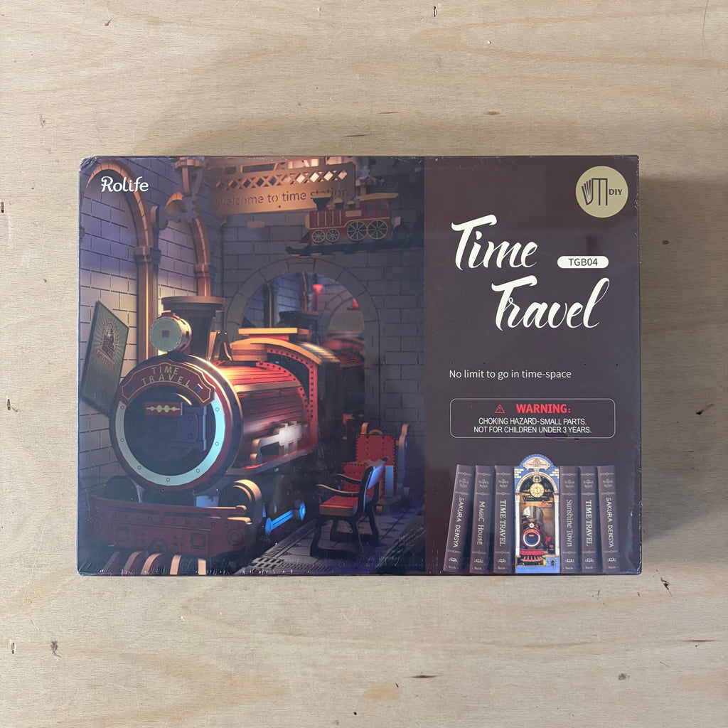 Rolife 3D creative bookends time travel