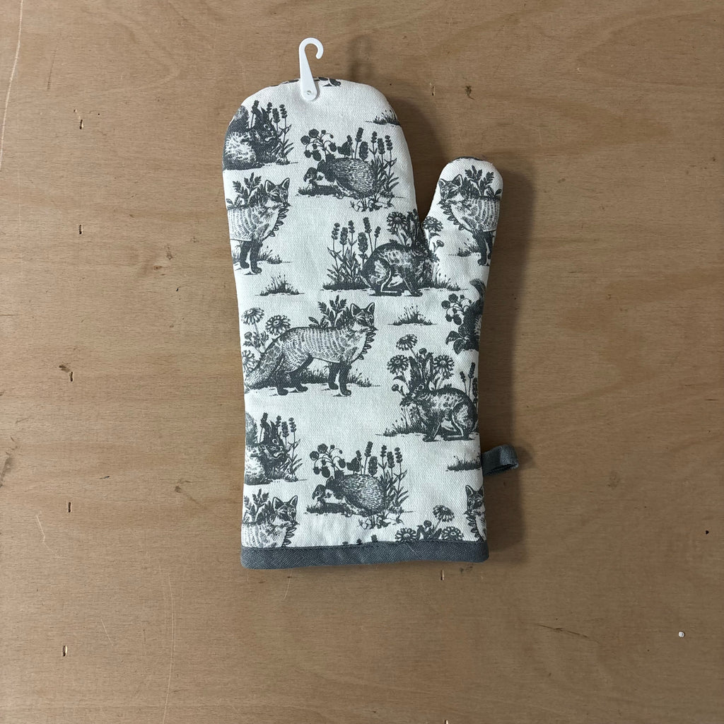 Woodland forest oven glove