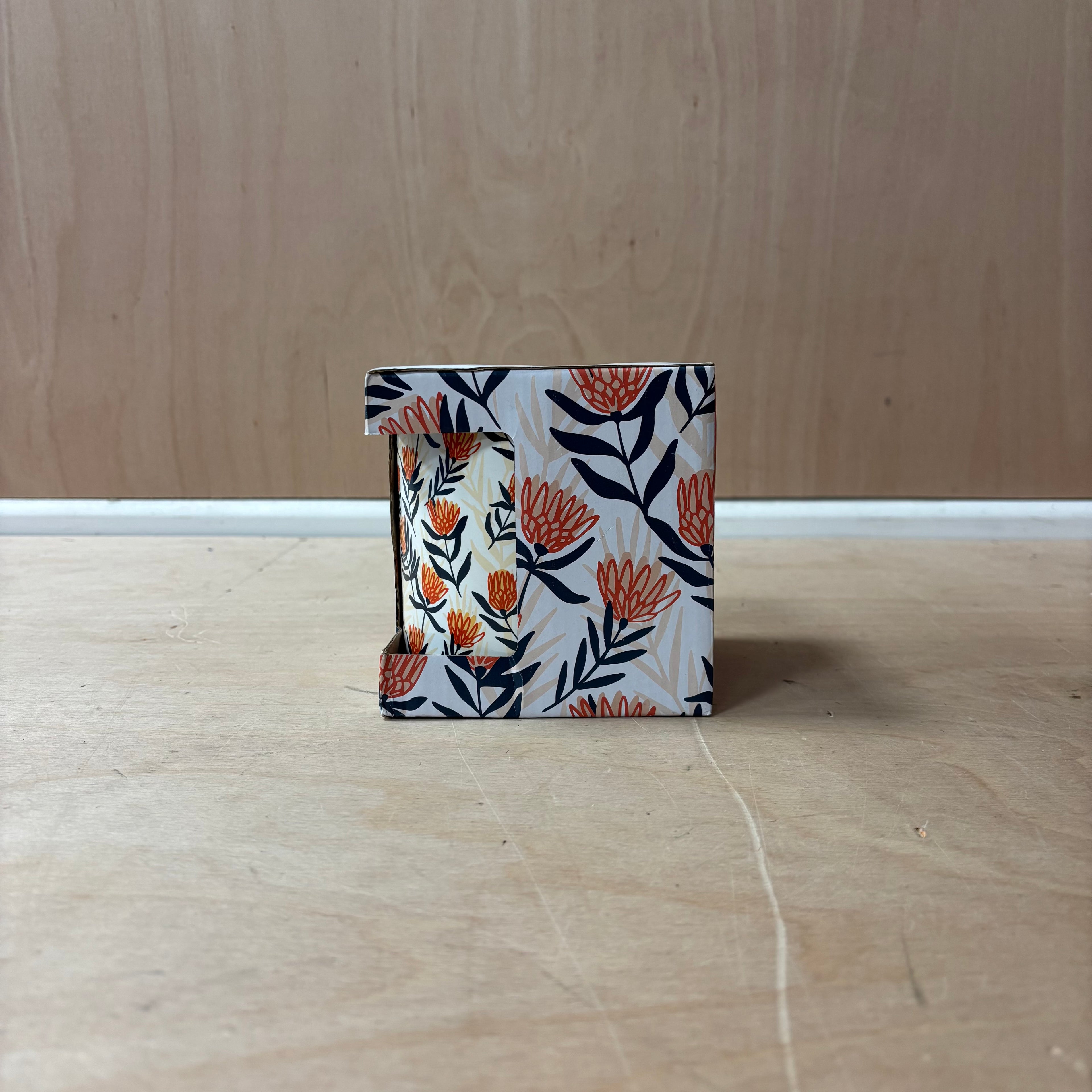 Protea ceramic indoor plant pot