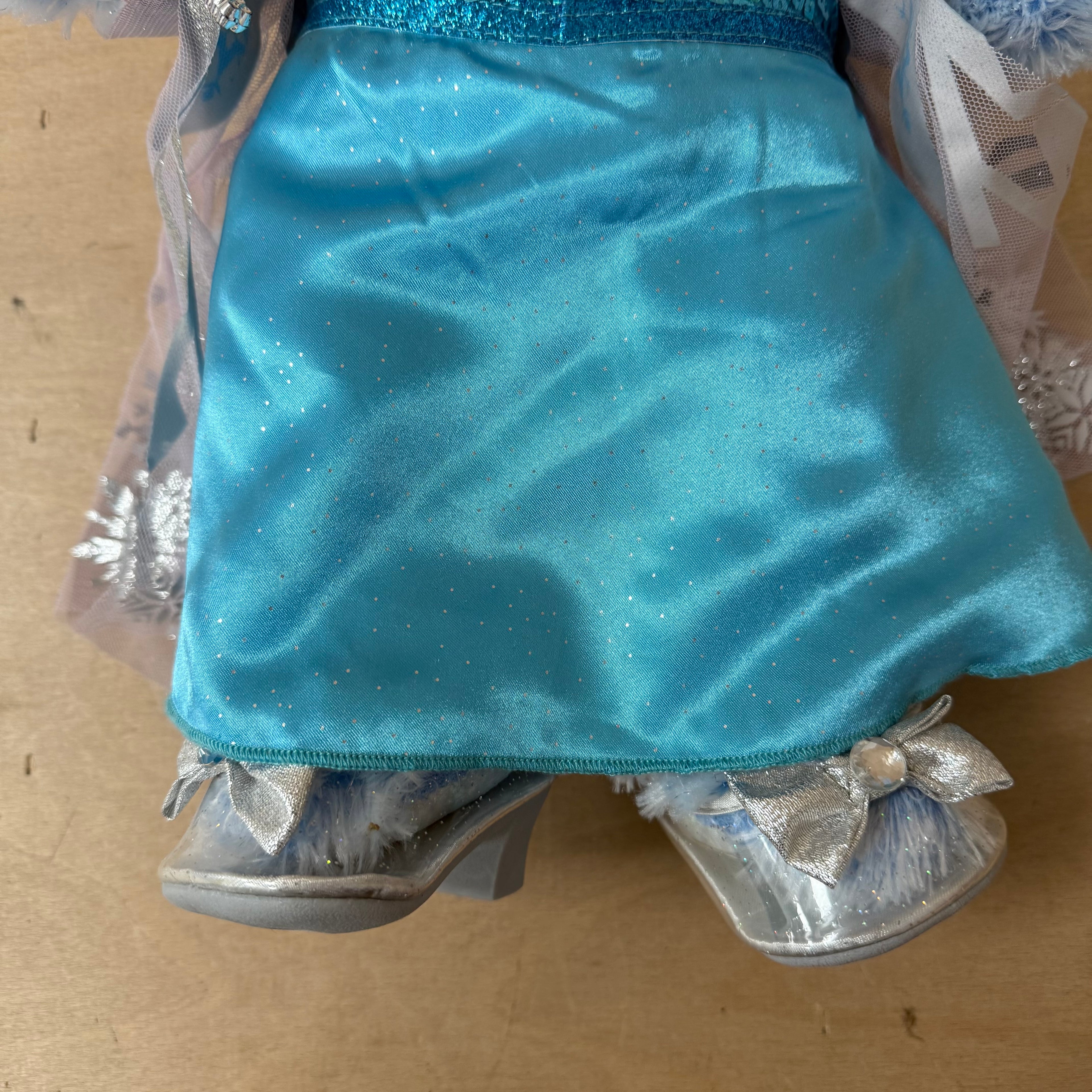 Build-A-Bear bear in box elsa frozen bear with accessories