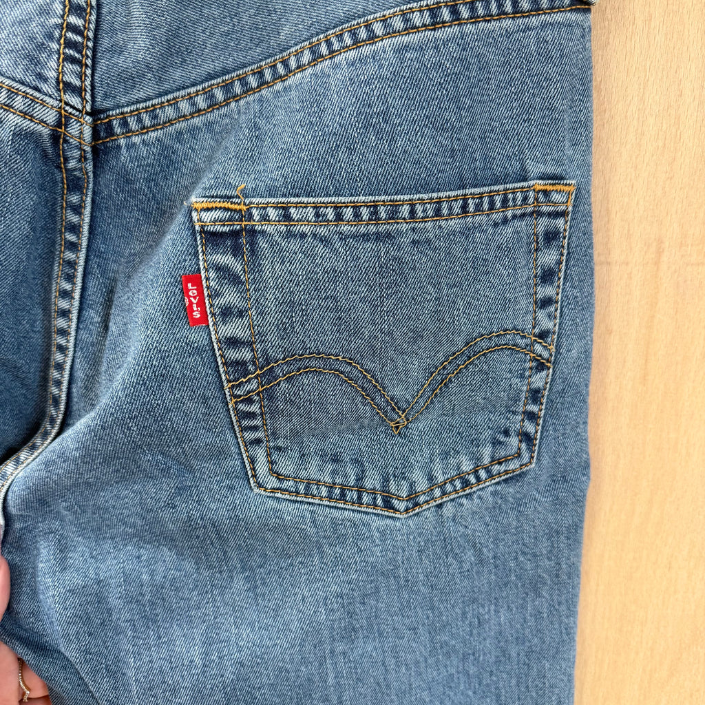 Levi 512 tapered fit denim jeans W 30 L32