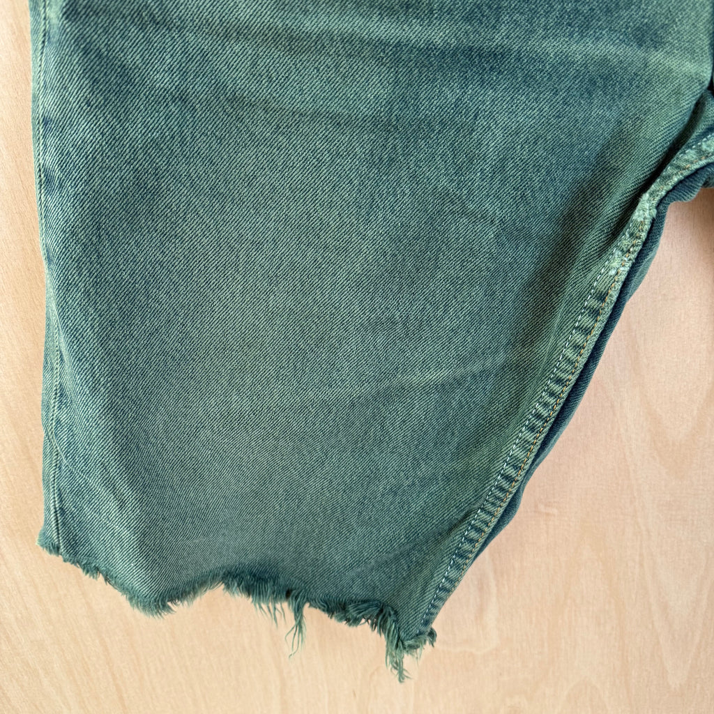 Levi 501 green jorts jean shorts distressed W 34