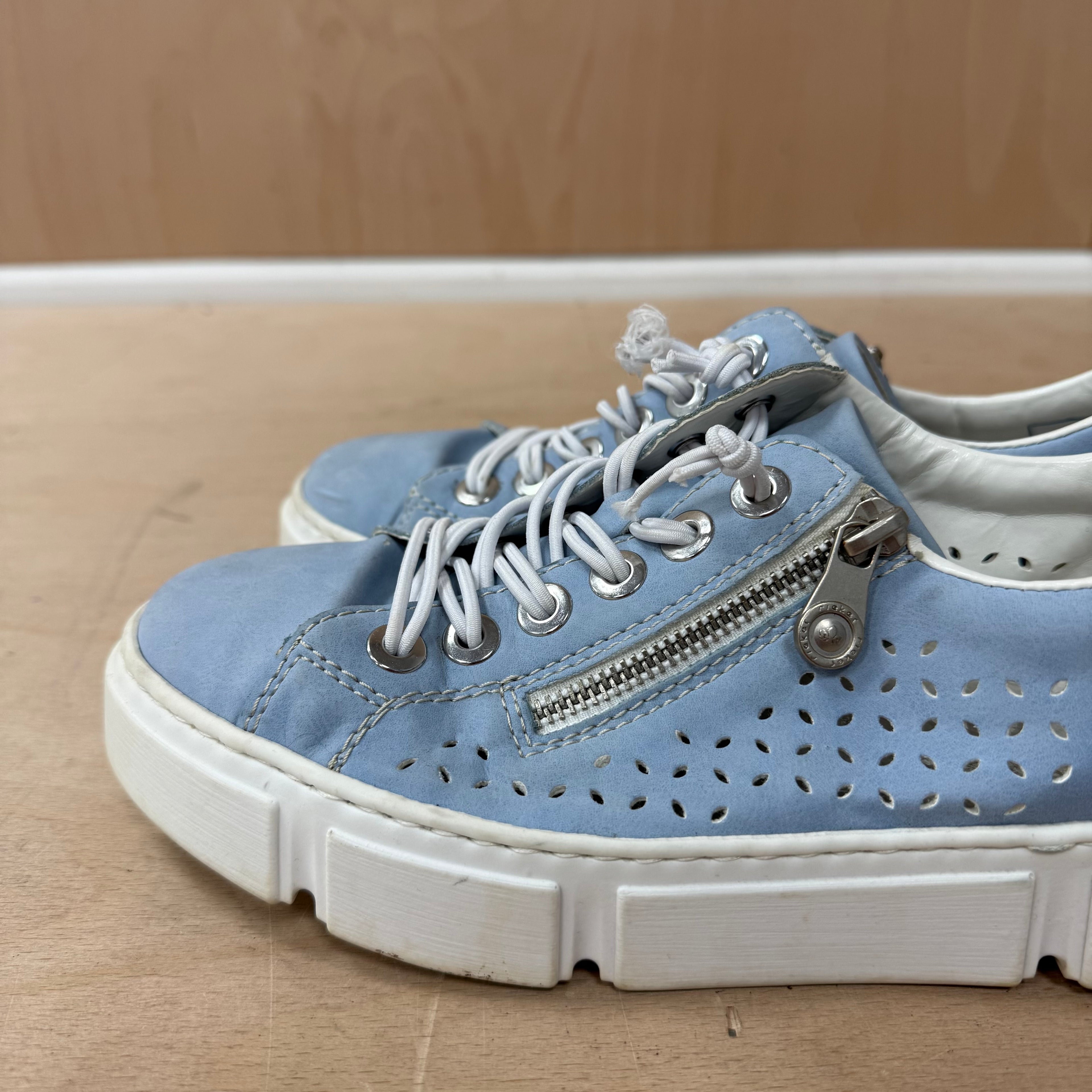 Rieker blue and white zip and lace shoes -size 4