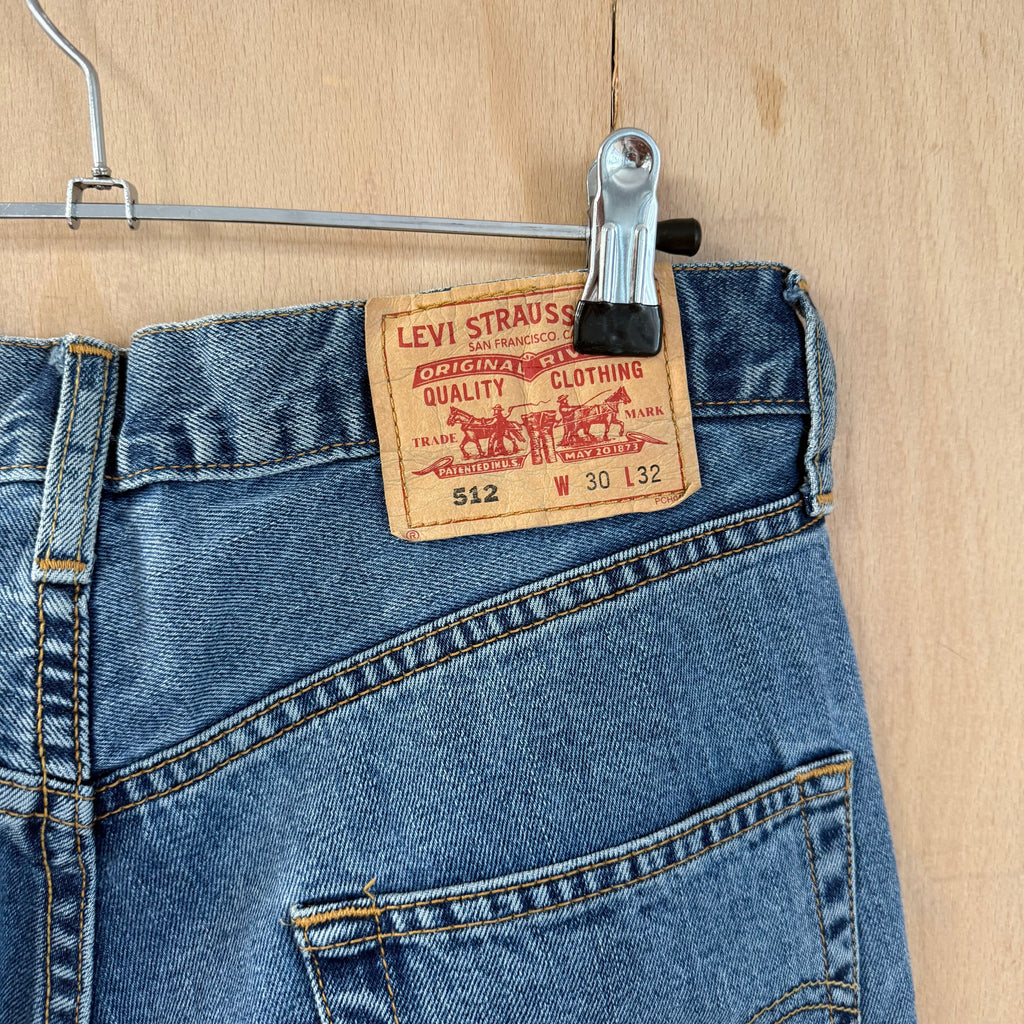 Levi 512 tapered fit denim jeans W 30 L32