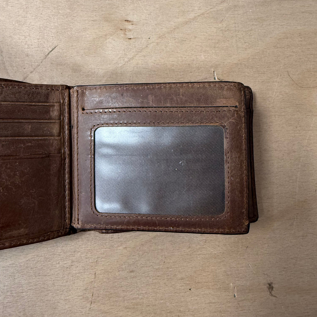 Fossil men's brown leather wallet
