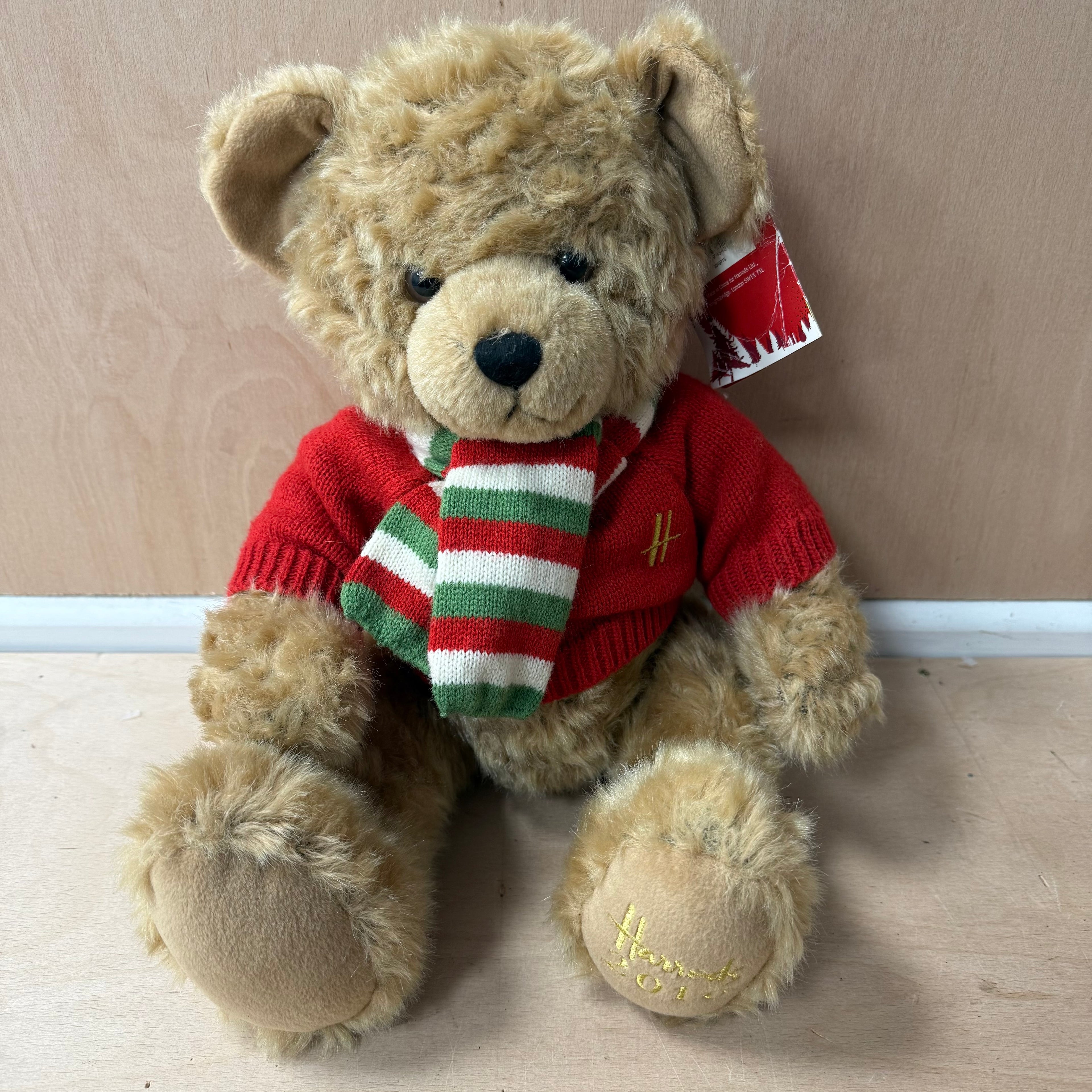 Harrods christmas bear 2010