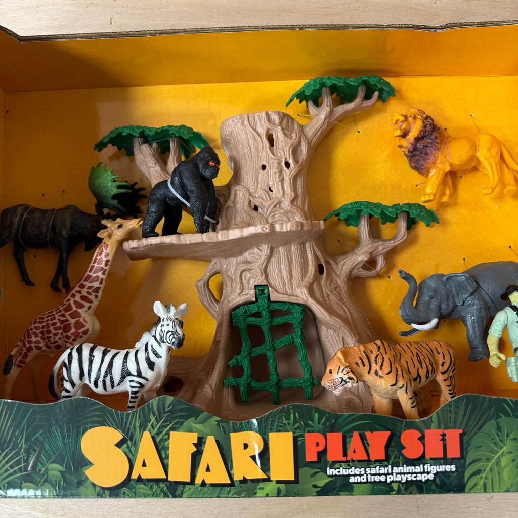 Kids safari play set 9 pieces animals new in box