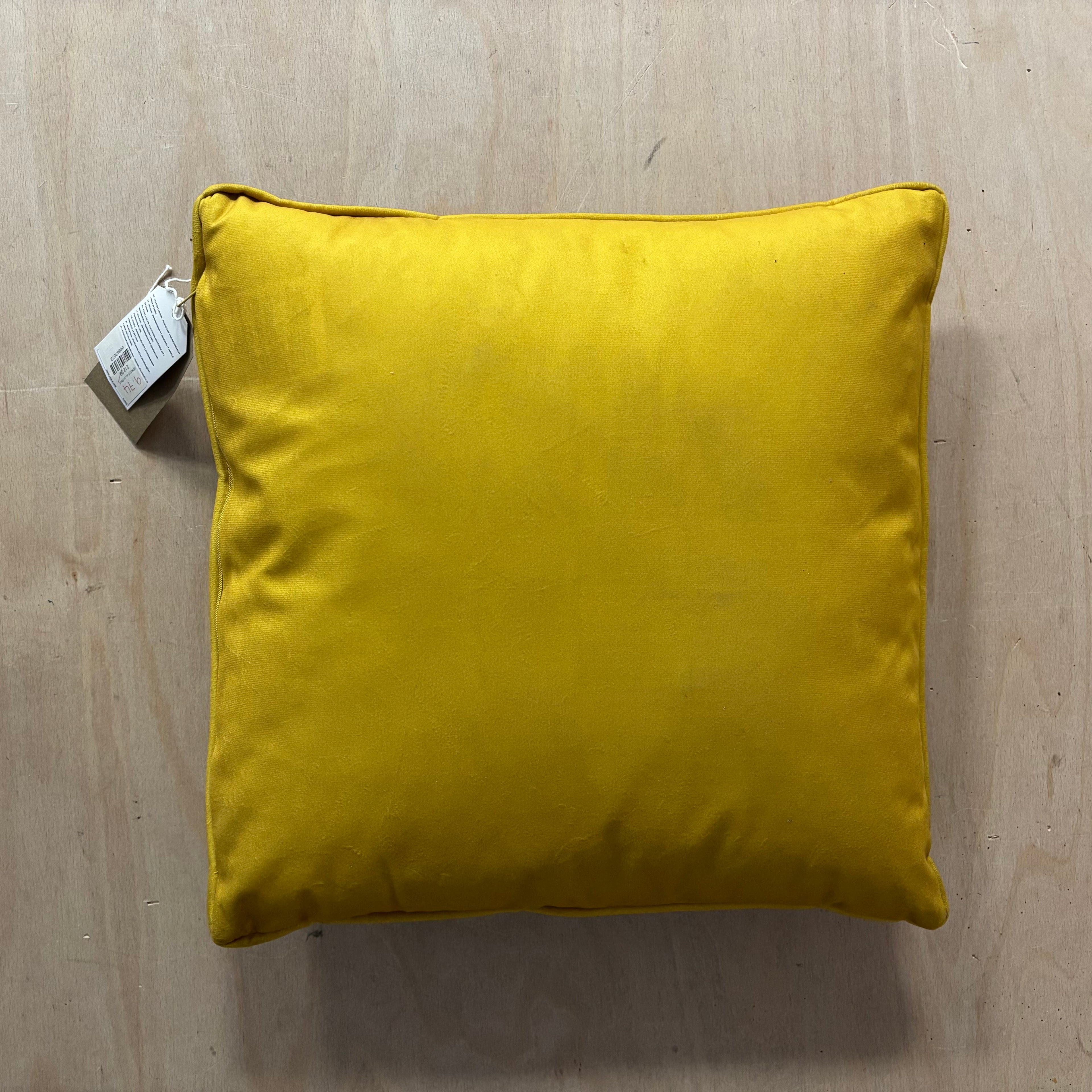 Floral scatter cushion