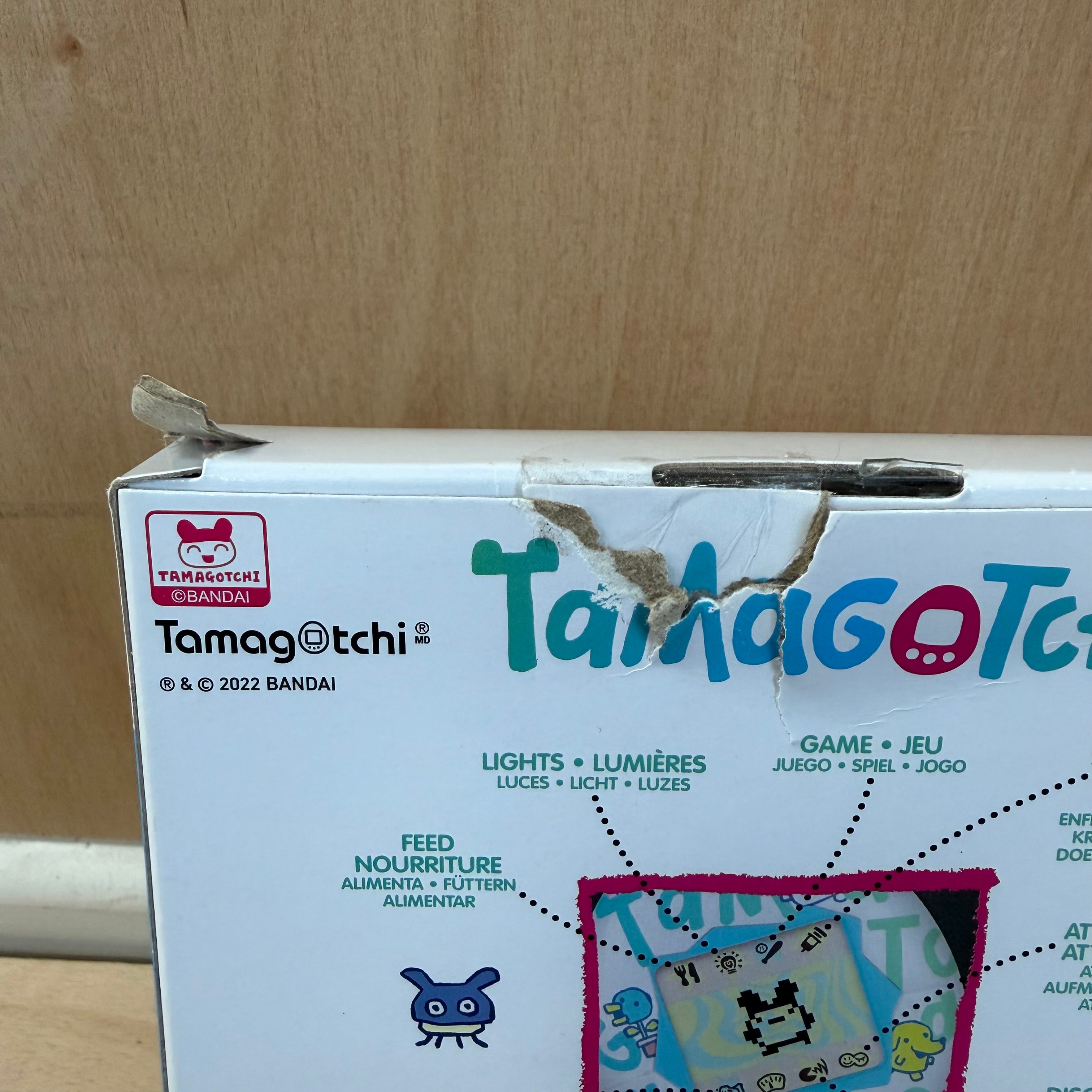 Bandai tamagotchi gen 2 starry night new in box