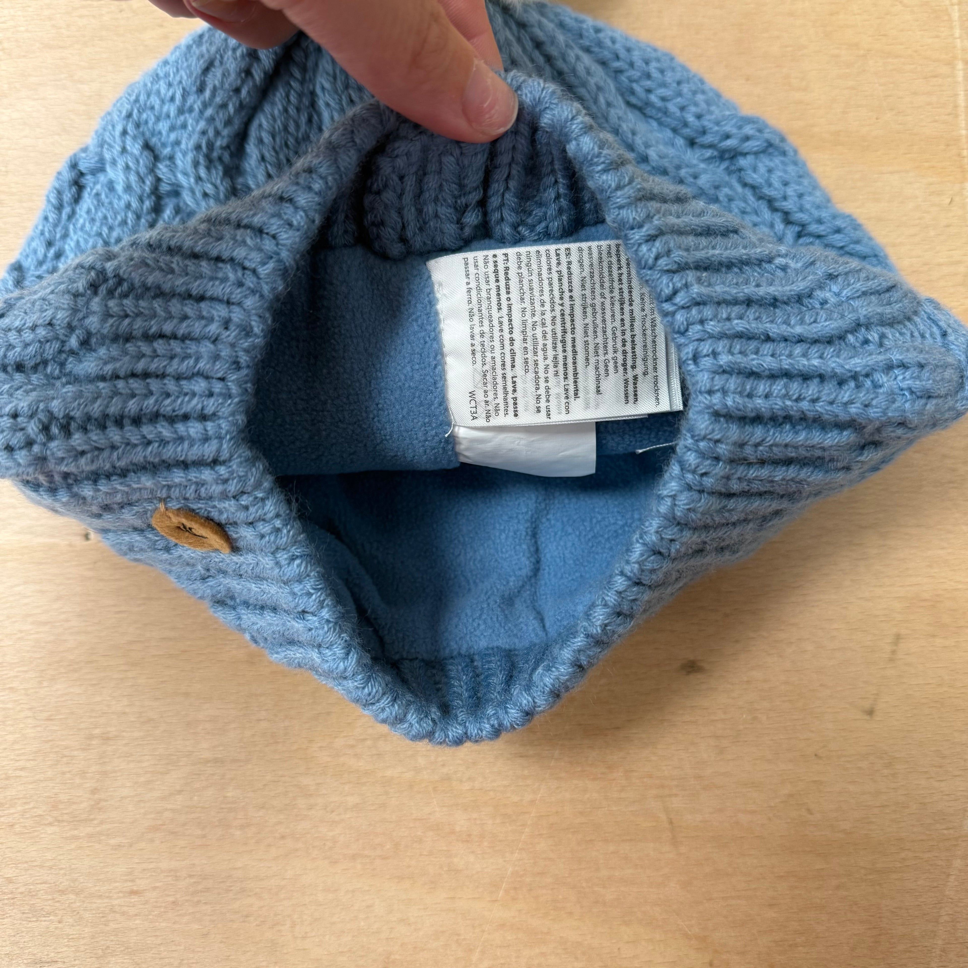Craghoppers blue cable knit beanie
