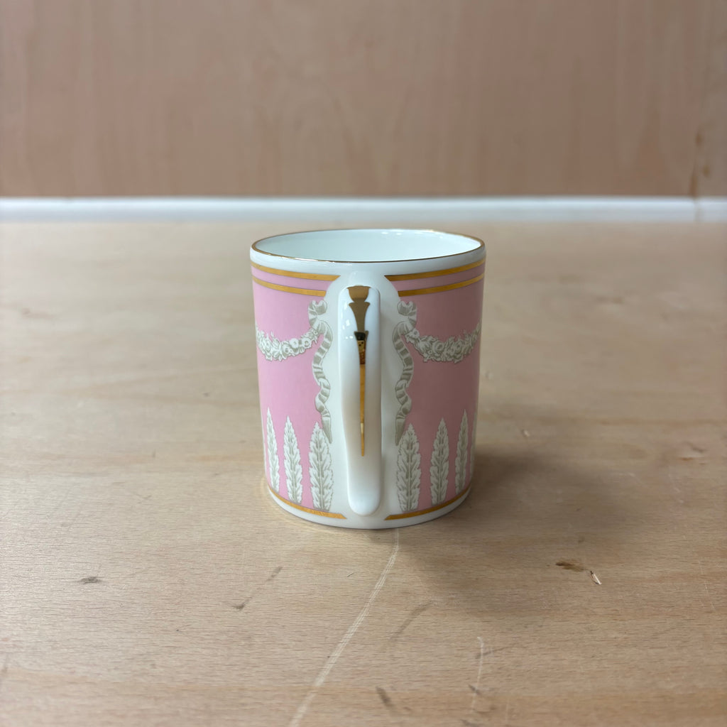 Wedgwood archive collection pink cameo fine bone china mug original box
