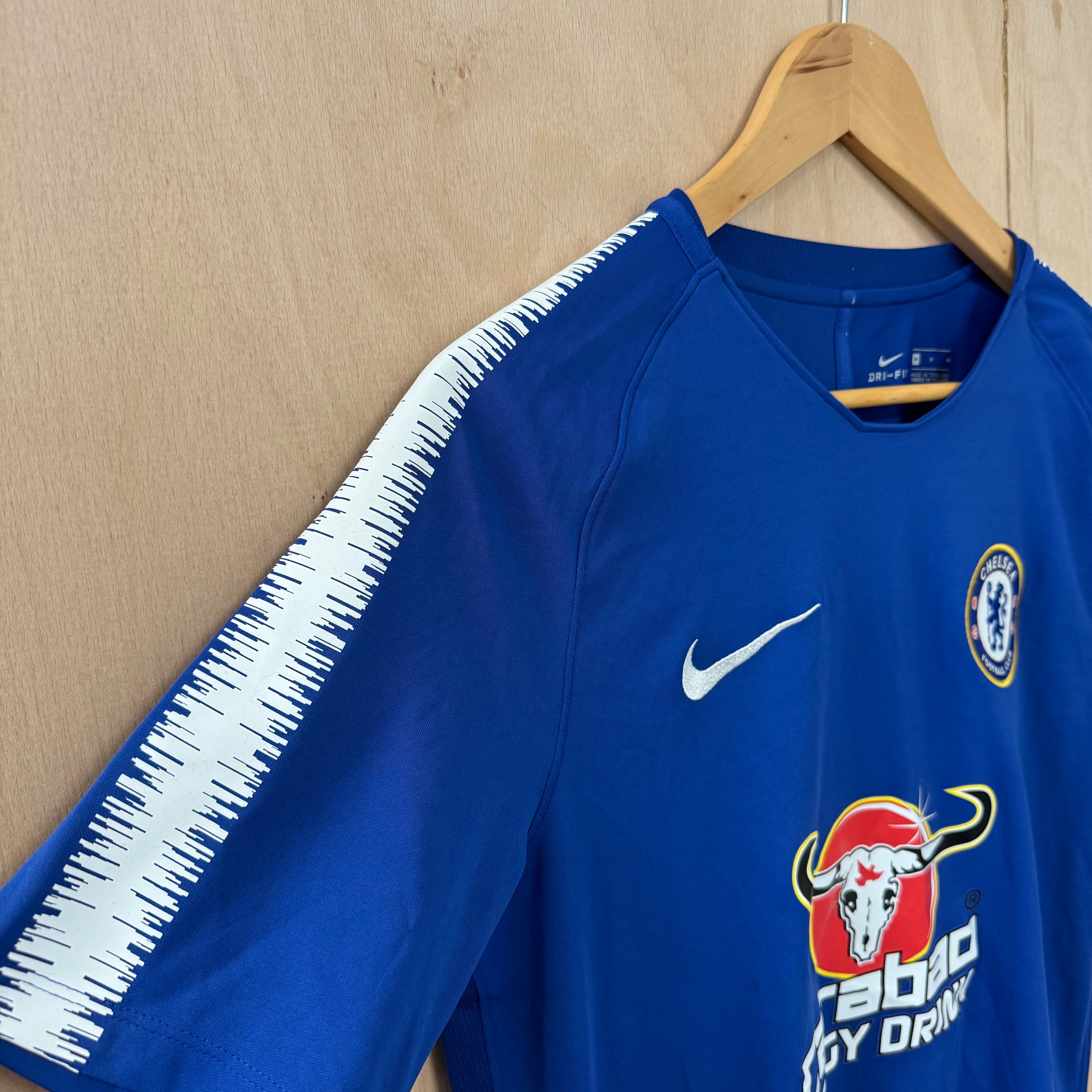 Chelsea 2018/19 training football shirt size medium