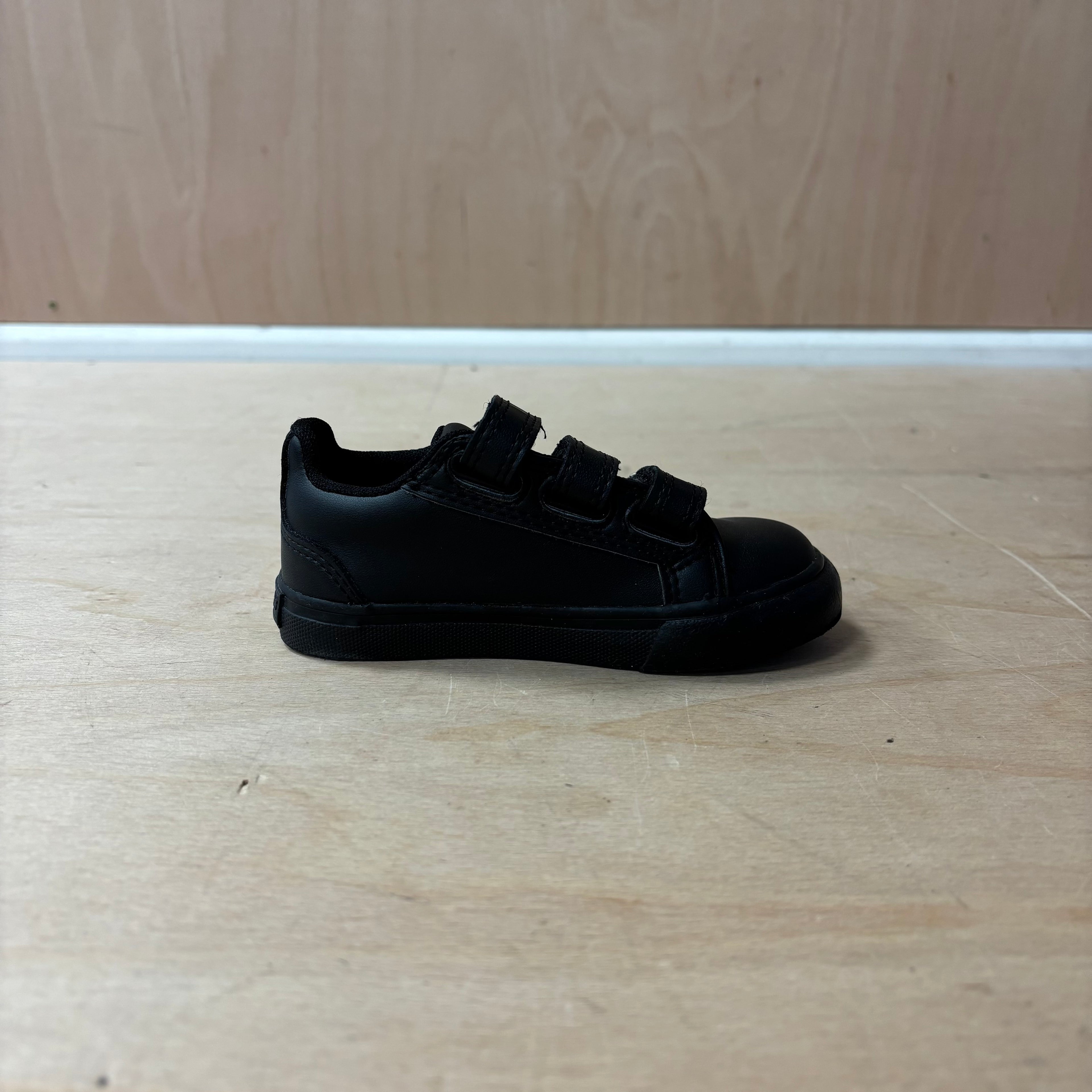Kids kickers black trainers size 23 uk