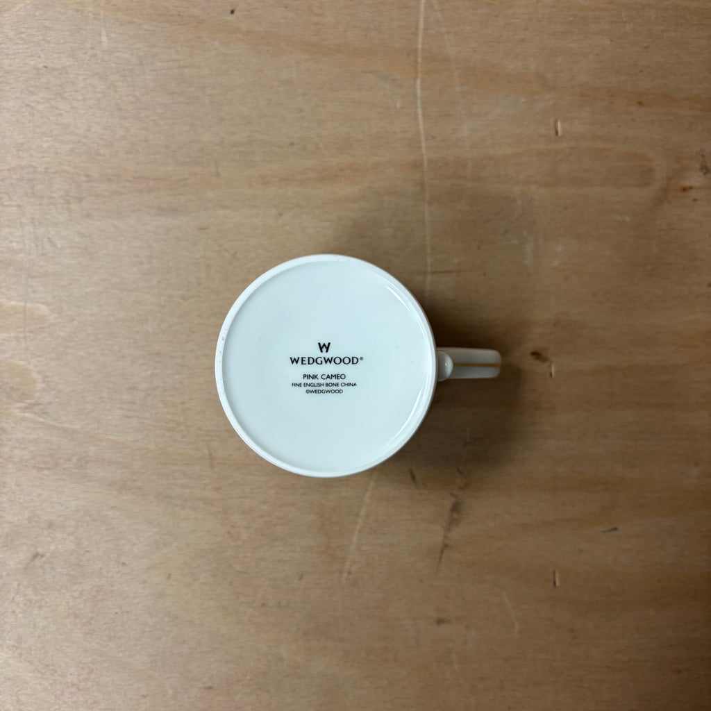 Wedgwood archive collection pink cameo fine bone china mug original box