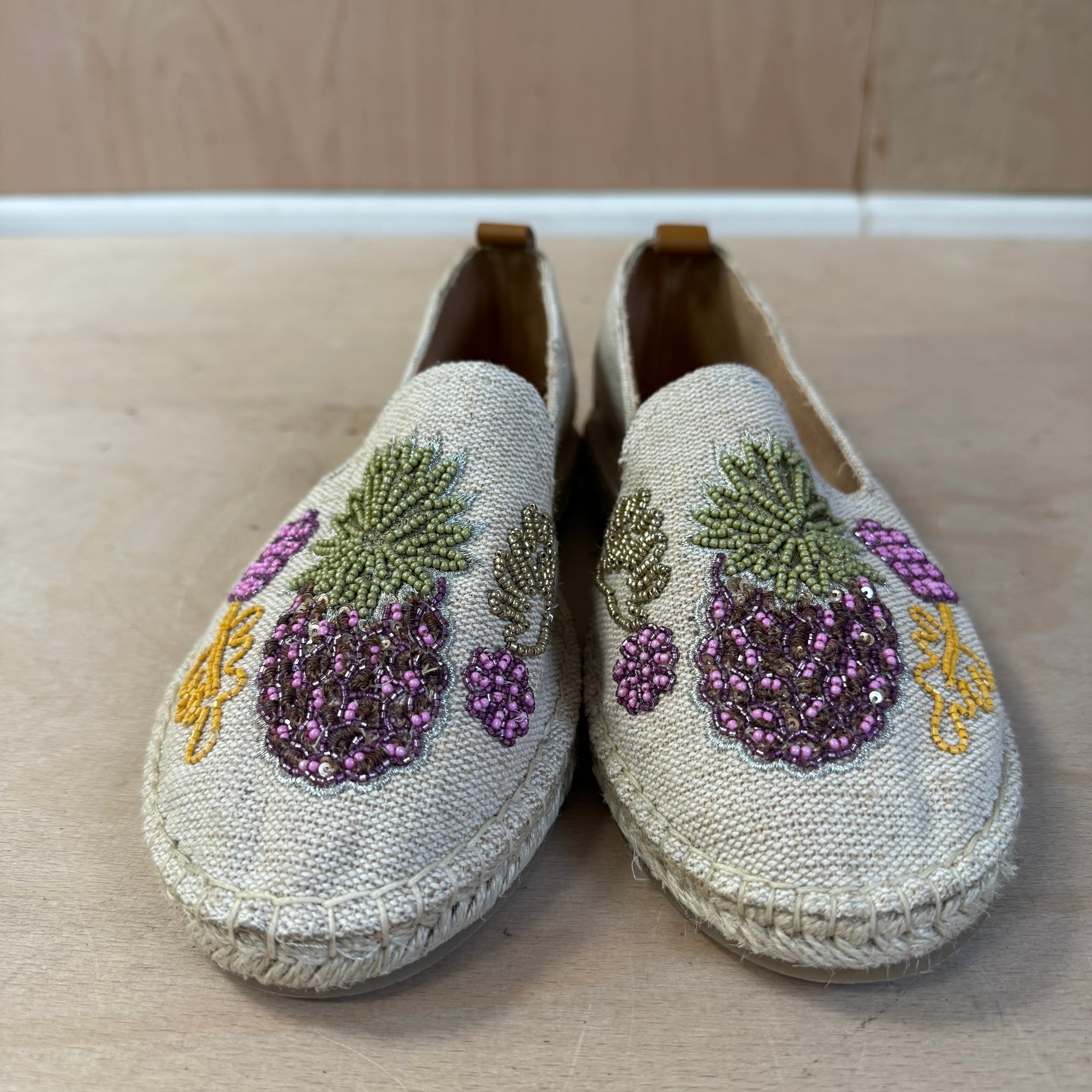 White stuff embroidered espadrille shoes size 6UK