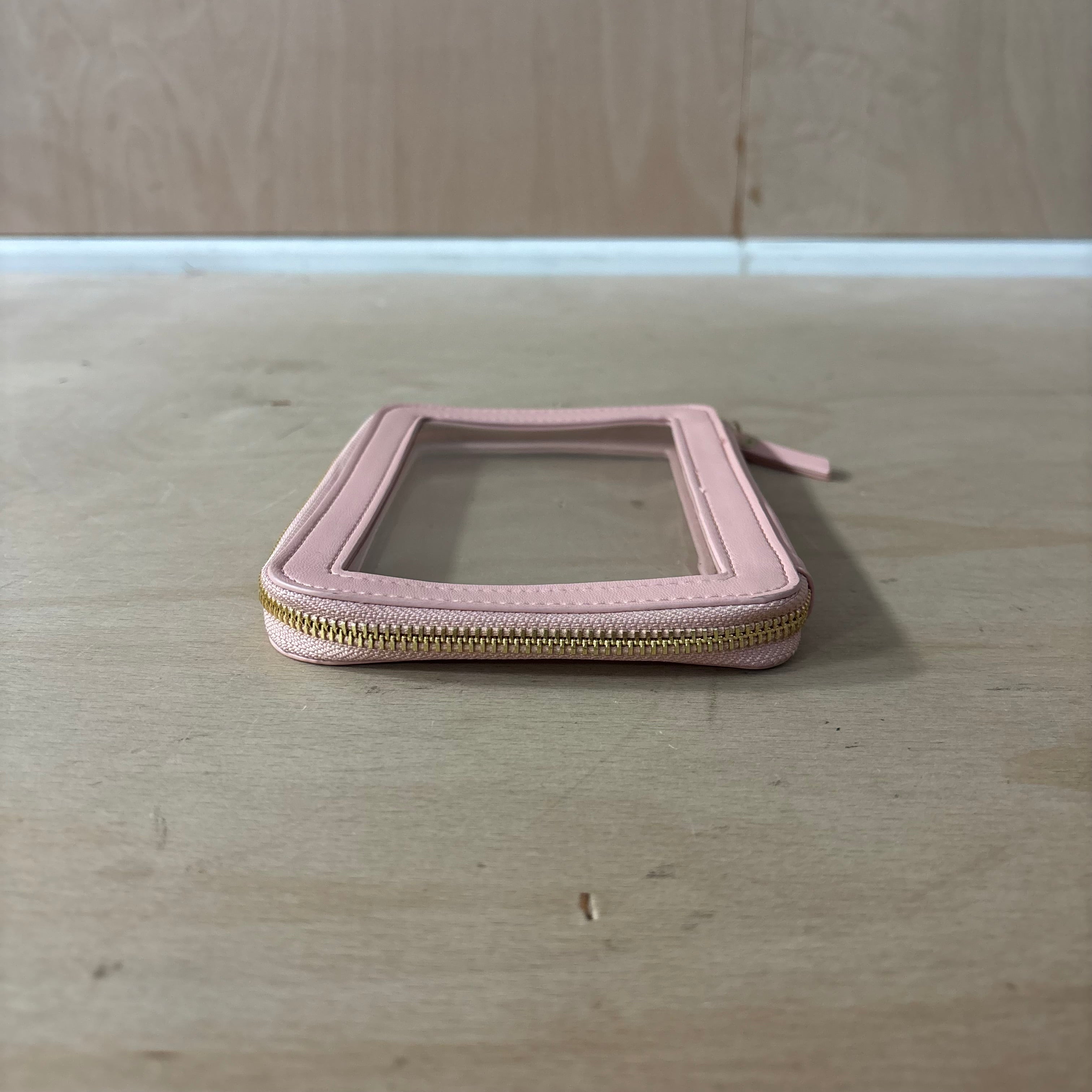 Stackers wave wash bag in wave desert