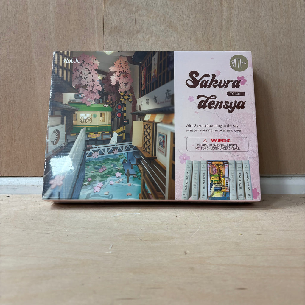 Rolife 3D creative bookends sakura densya