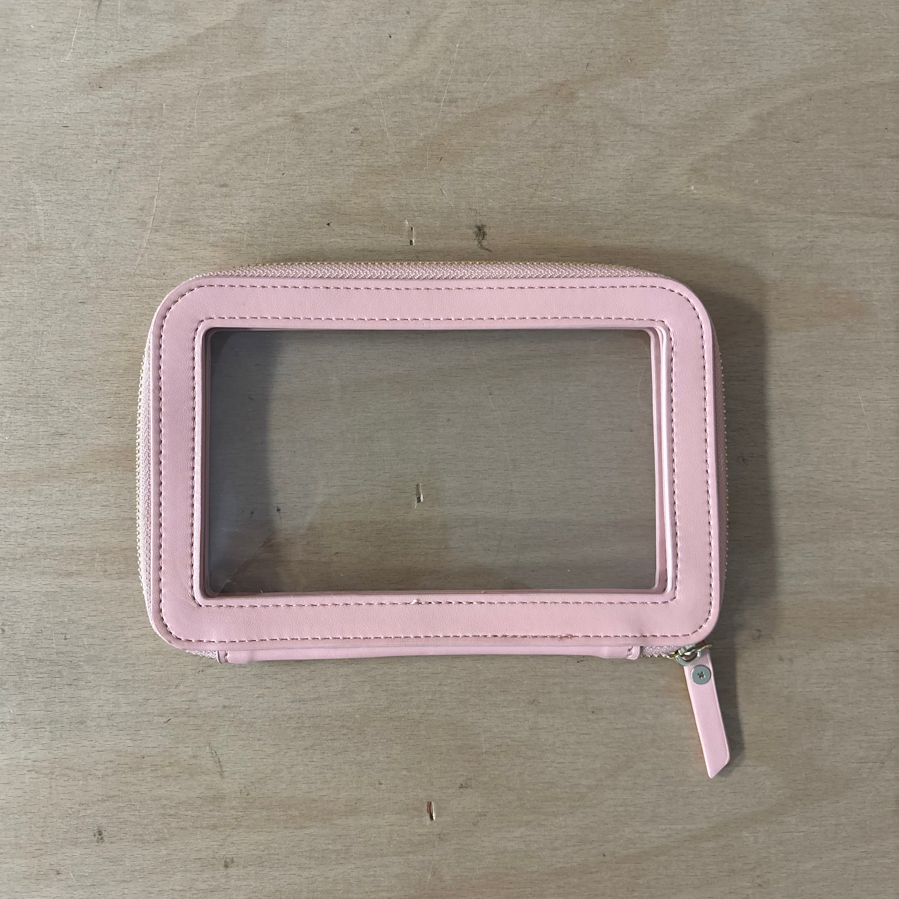 Stackers wave wash bag in wave desert