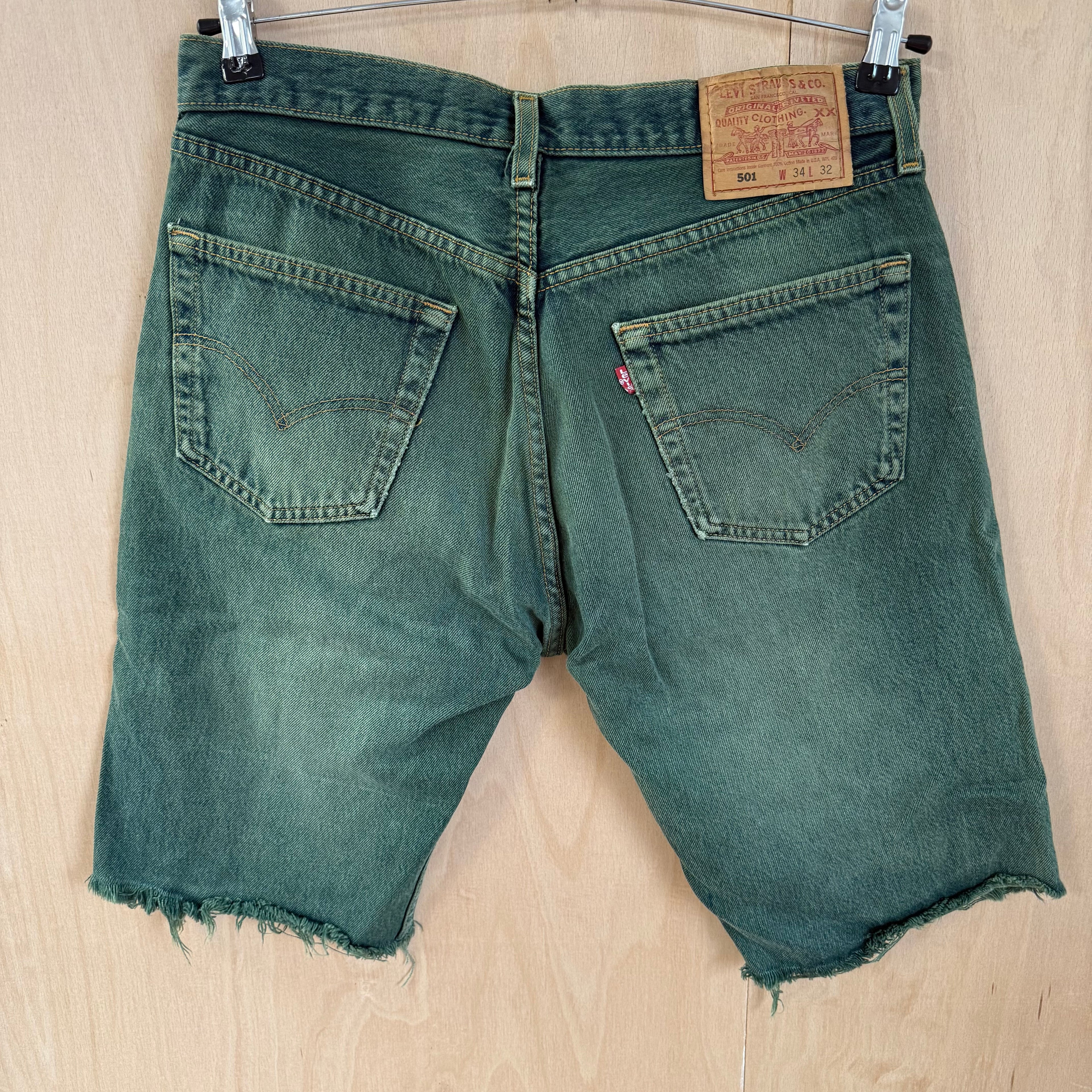 Levi 501 green jorts jean shorts distressed W 34
