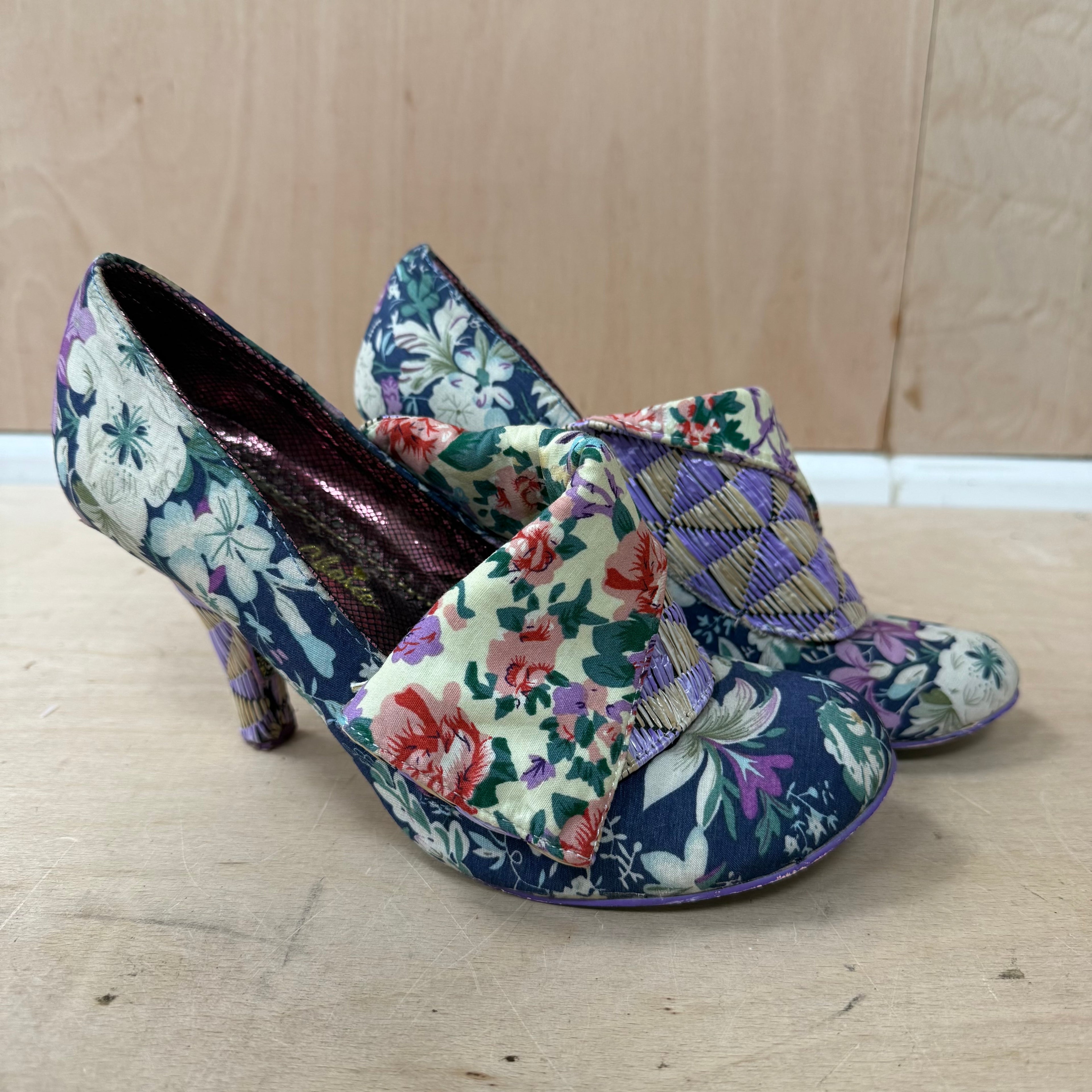 Irregular choice heels mutiny purple flick flack size 6