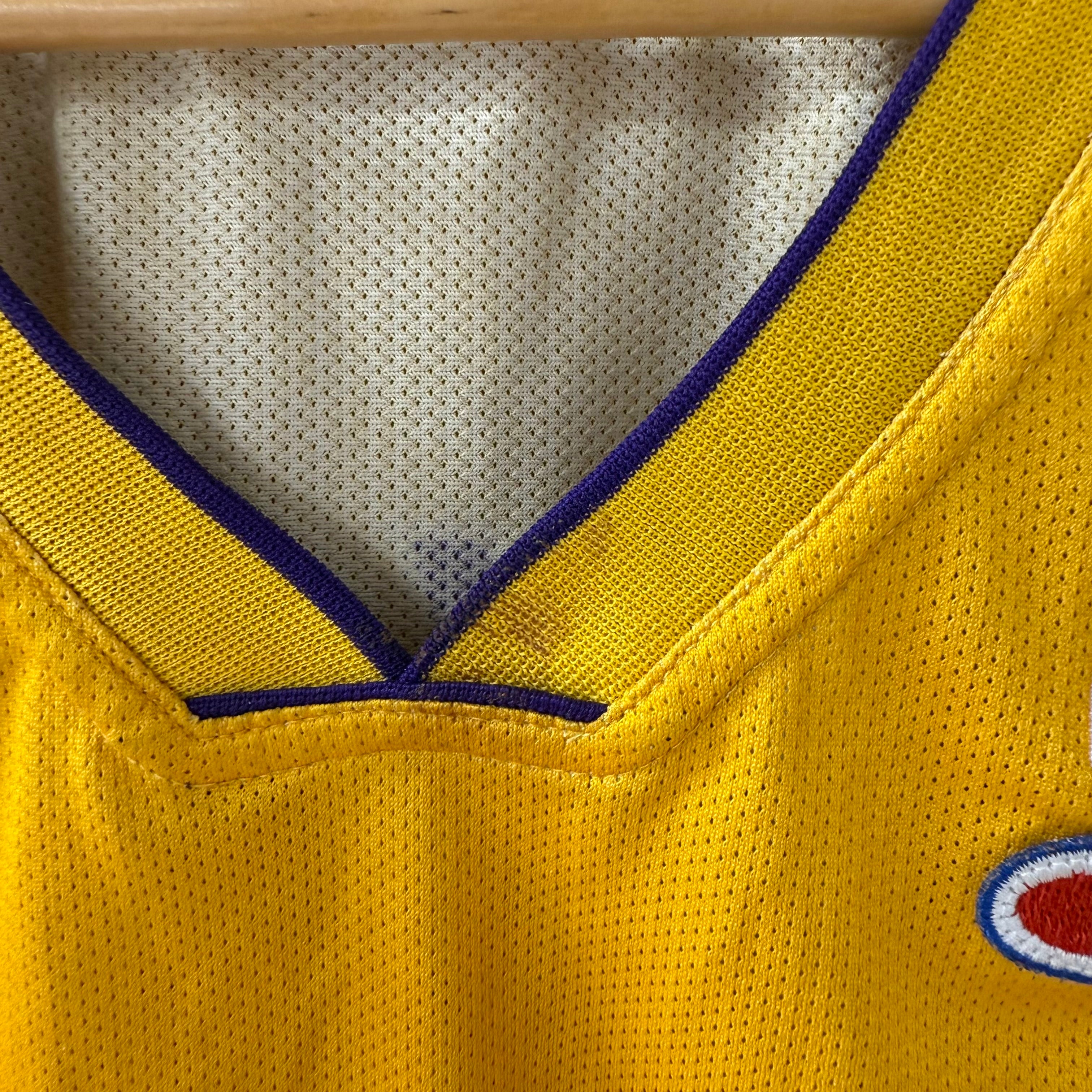 Champion vintage lakers jersey kobe bryant #8 true vintage size medium
