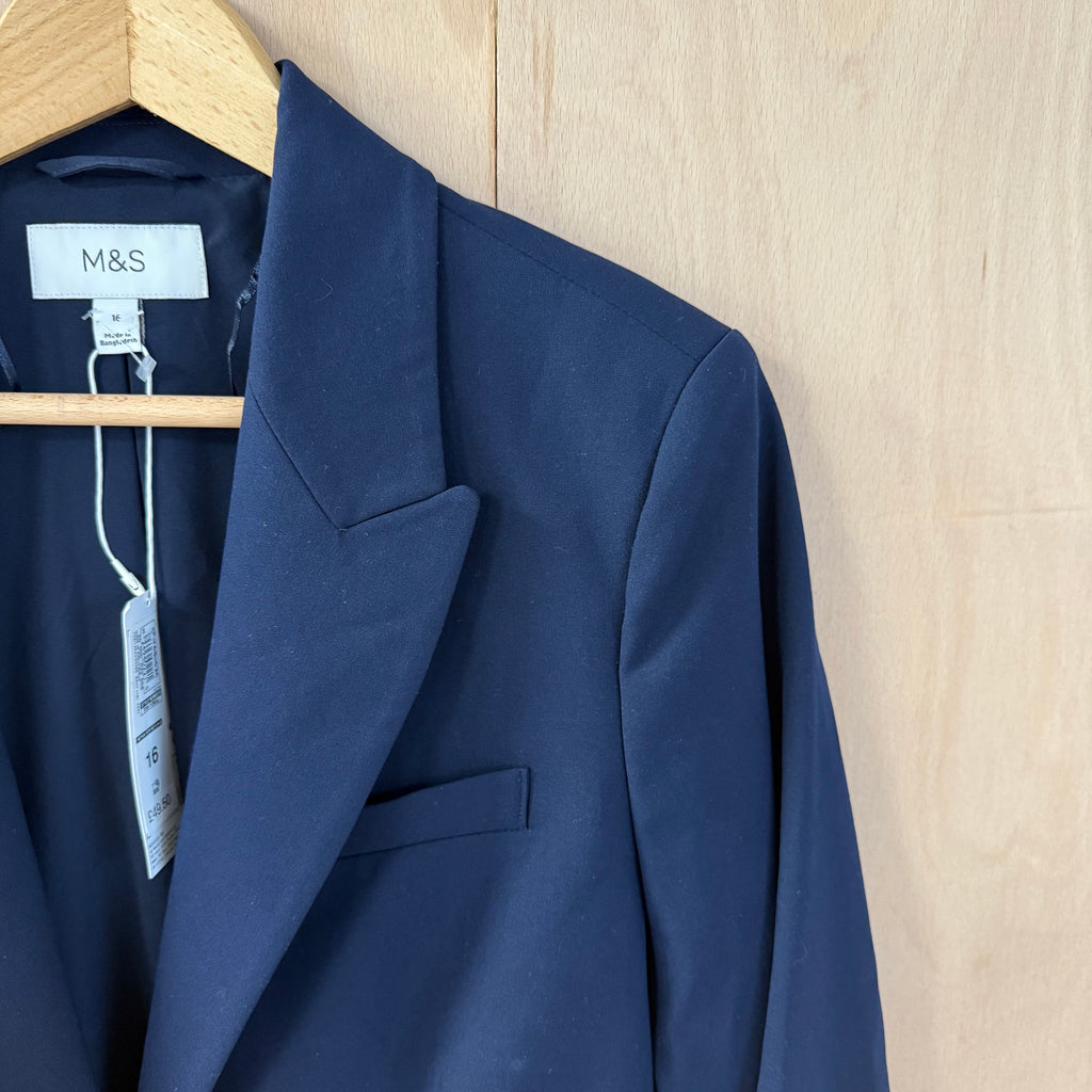 M&S navy coloured ladies blazer size 18 brand new