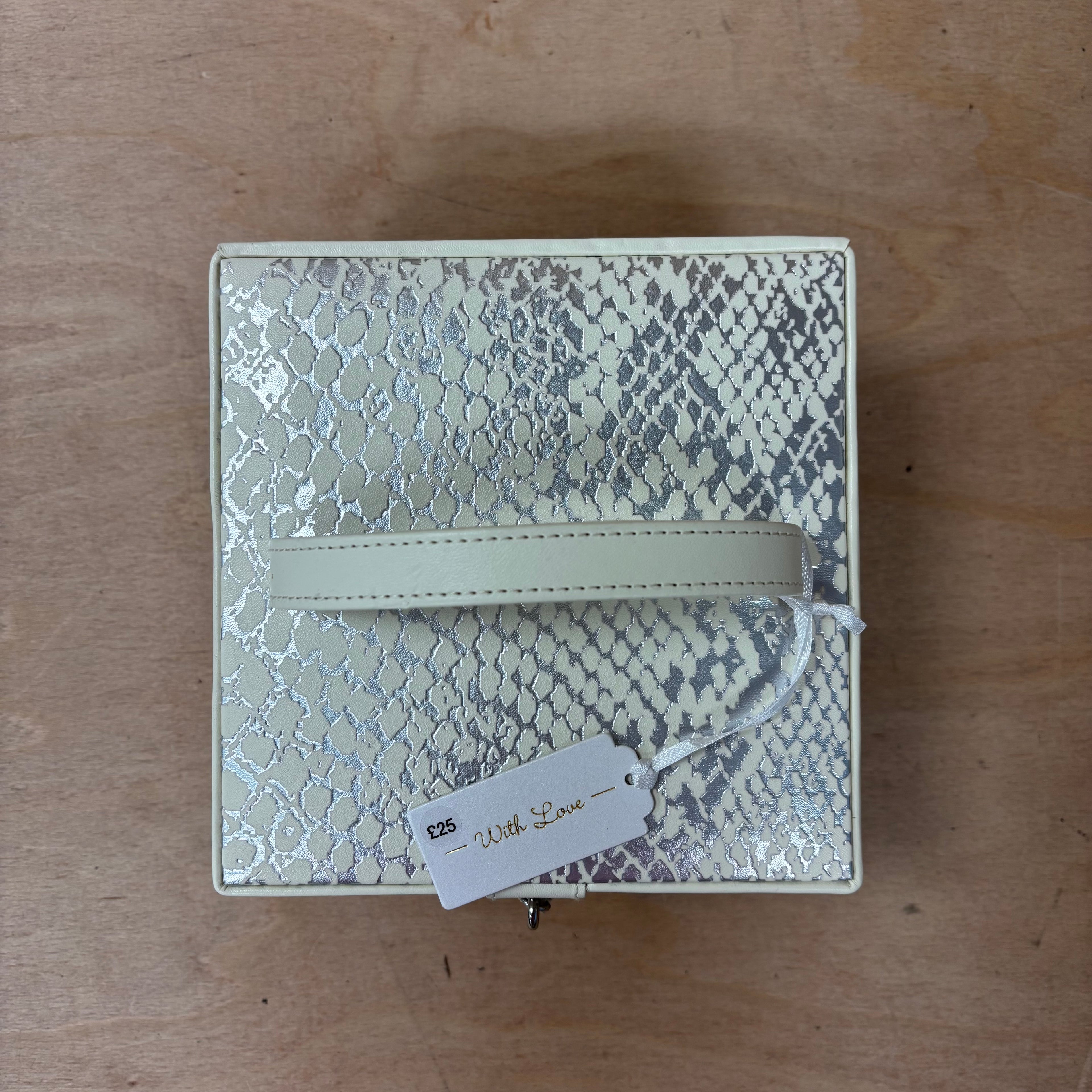 Marks & spencer with love range cream patterned top jewellery box new