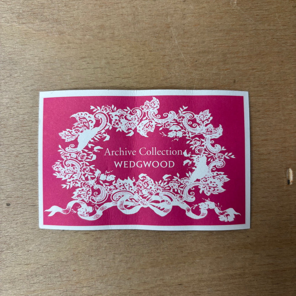 Wedgwood archive collection pink cameo fine bone china mug original box
