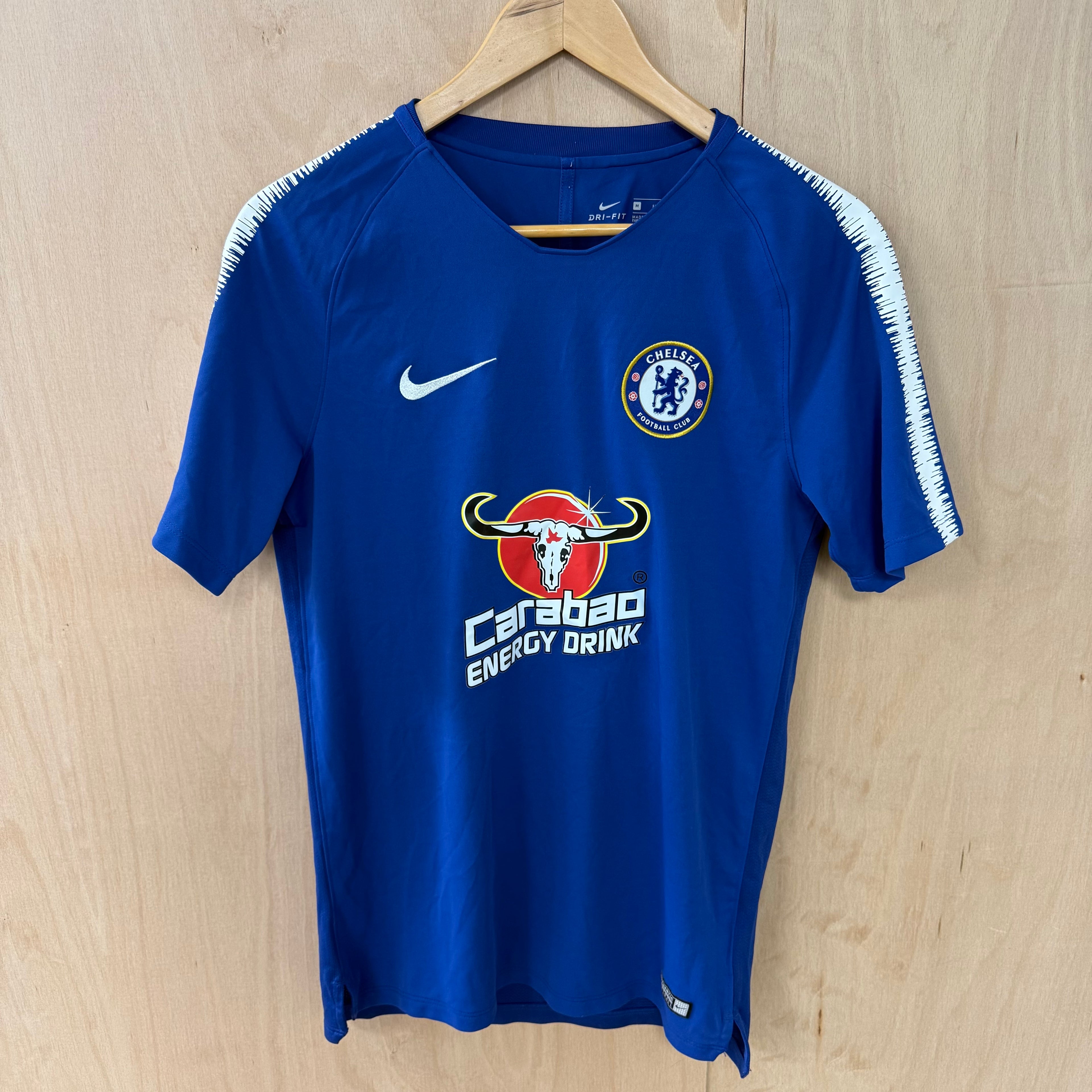 Chelsea 2018/19 training football shirt size medium