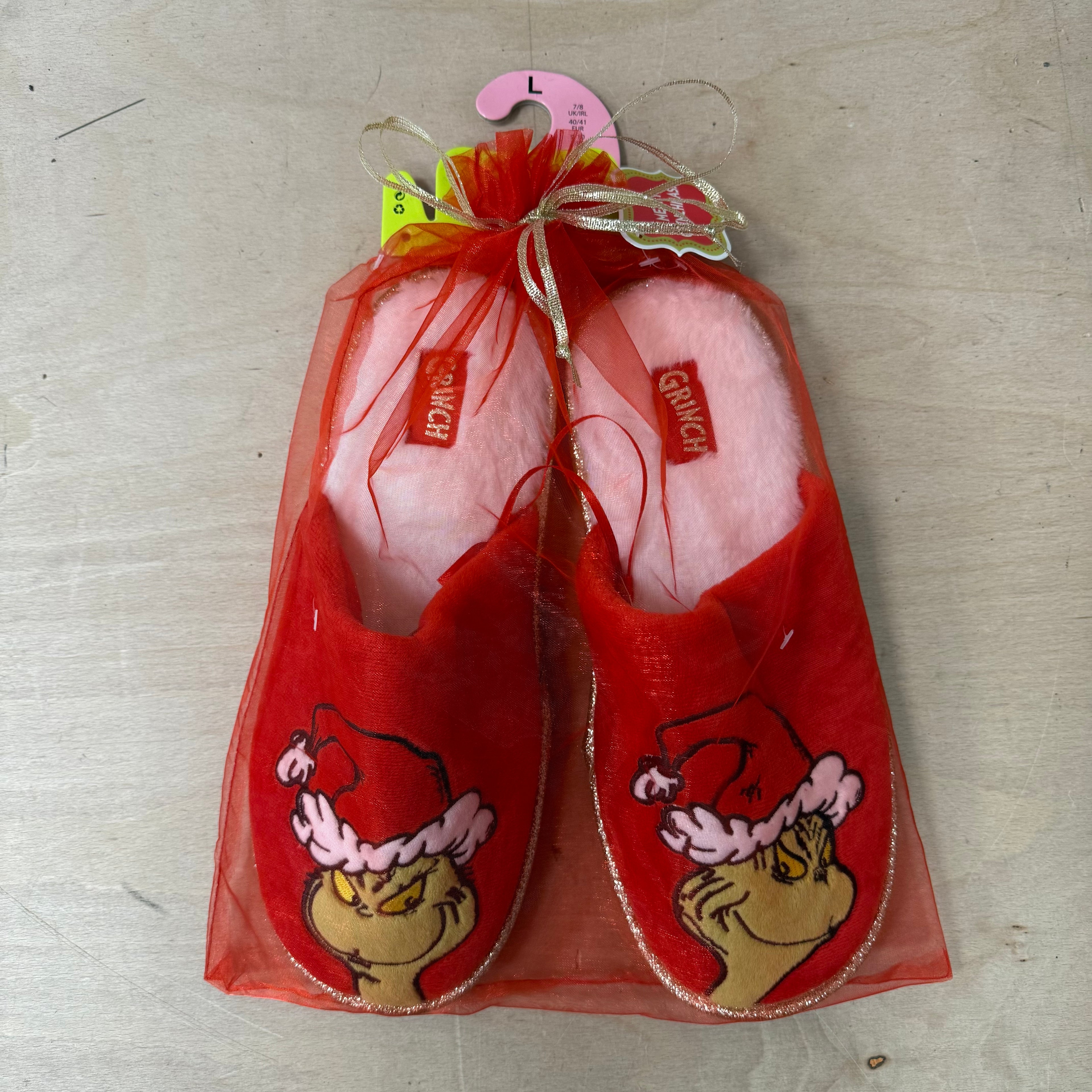 The grinch christmas slippers gift wrap bag size 7/8