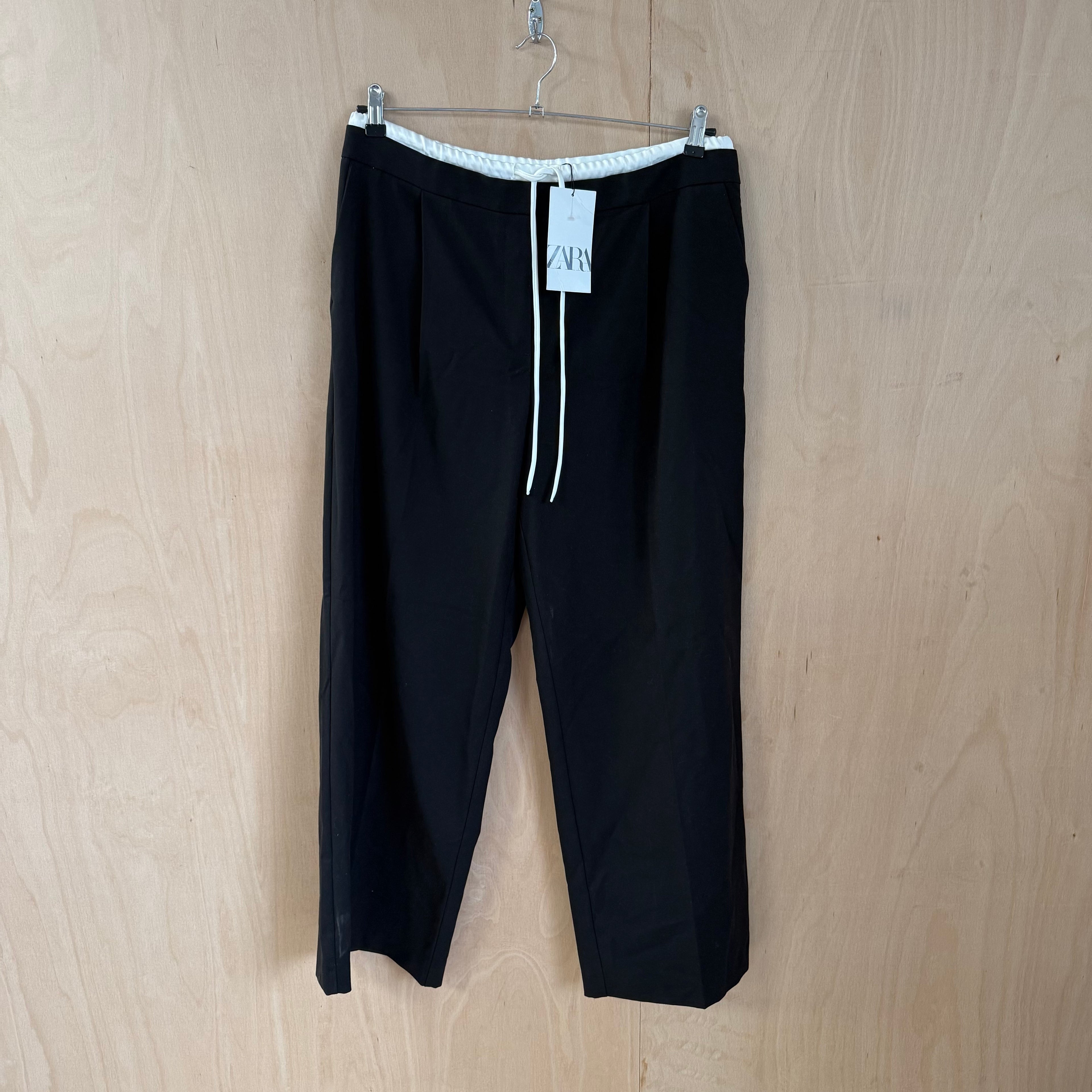 Zara black smart & formal trousers with white waistband size XL new