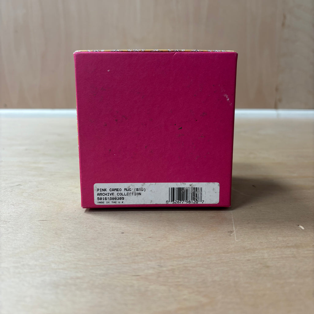 Wedgwood archive collection pink cameo fine bone china mug original box