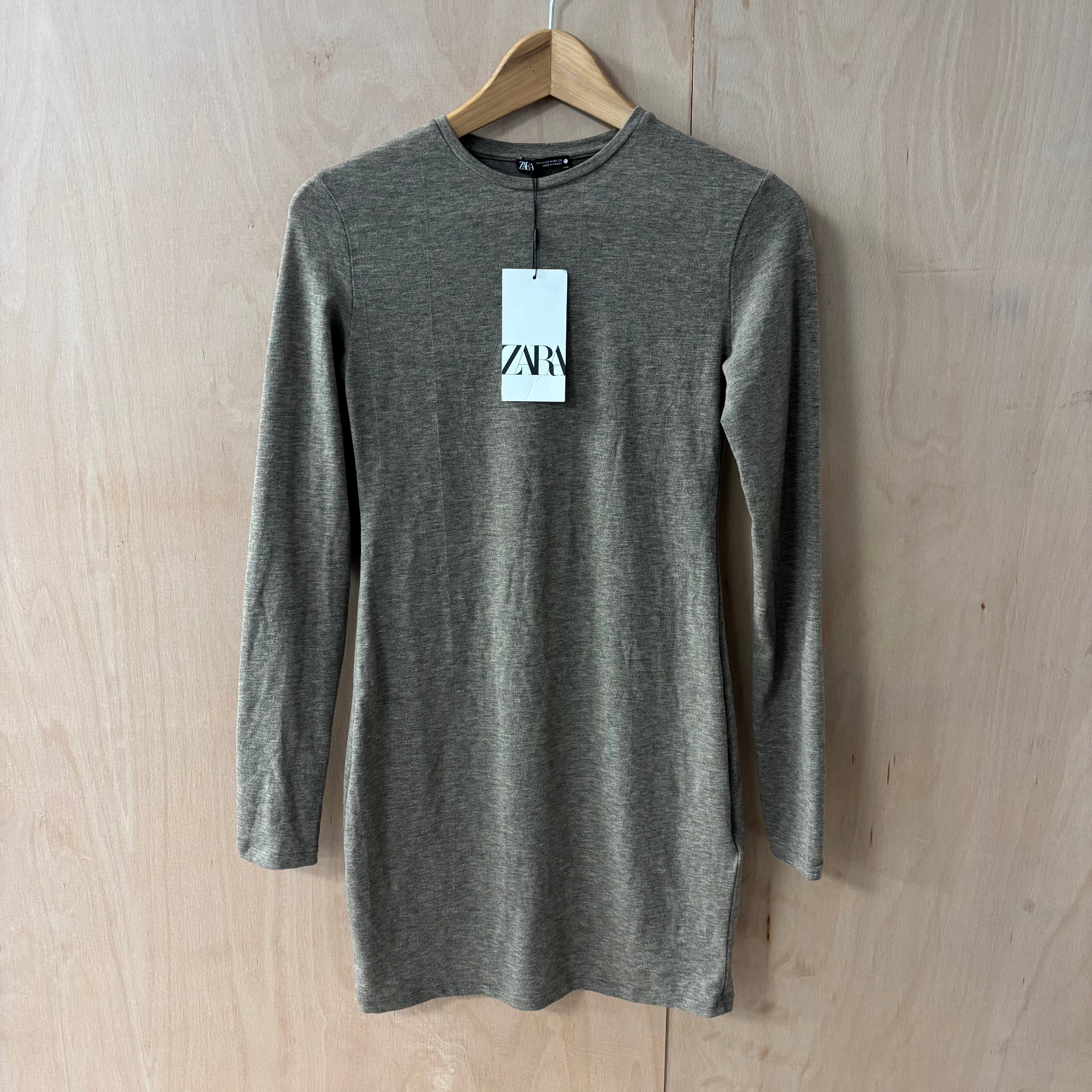 Zara bodycon long-sleeve dress size medium