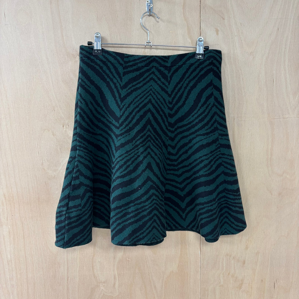 Oasis patterned midi skirt size m