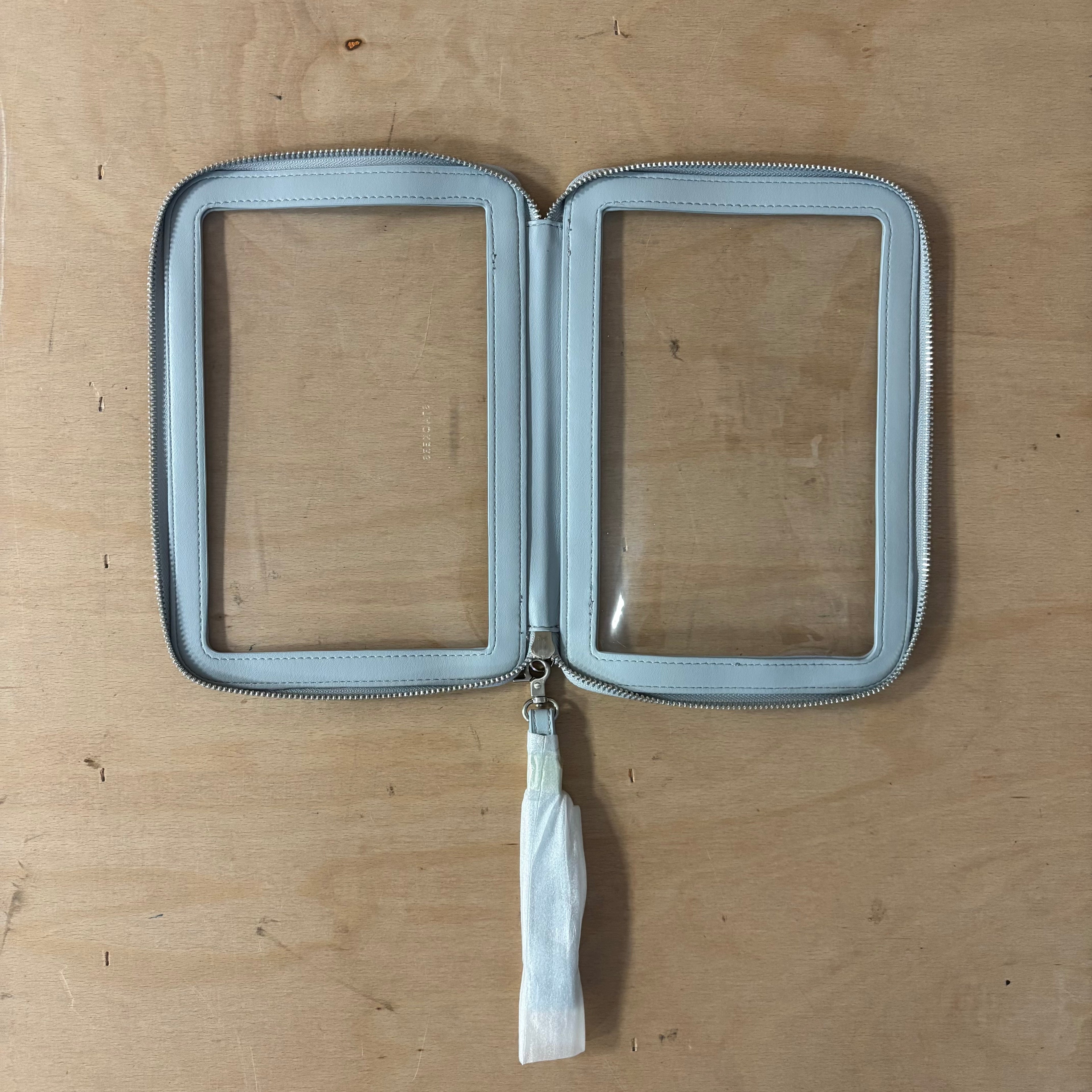 Stackers blue clear pouch